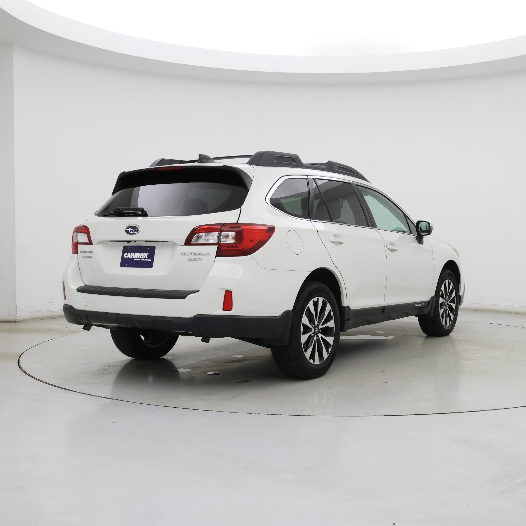 Thumbnail: 2017 Subaru Outback - 8