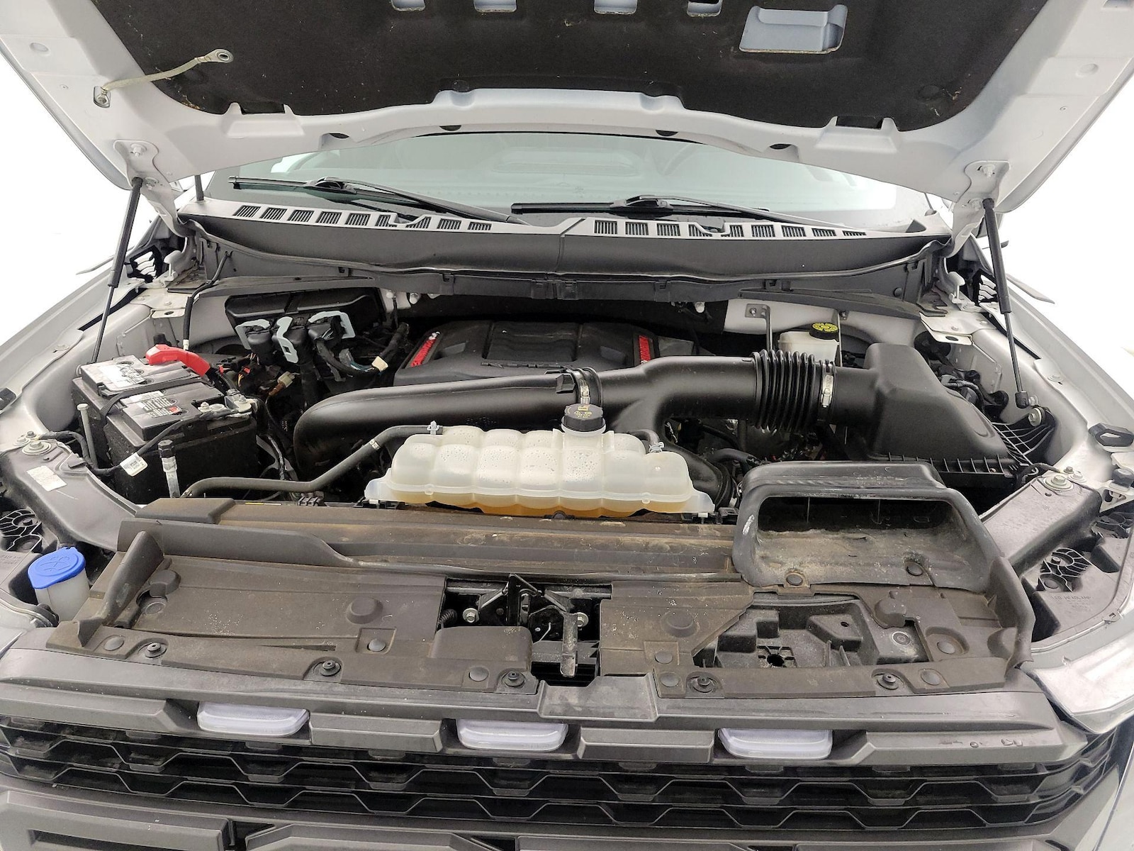 2023 Ford F-150 Raptor - Photo 24