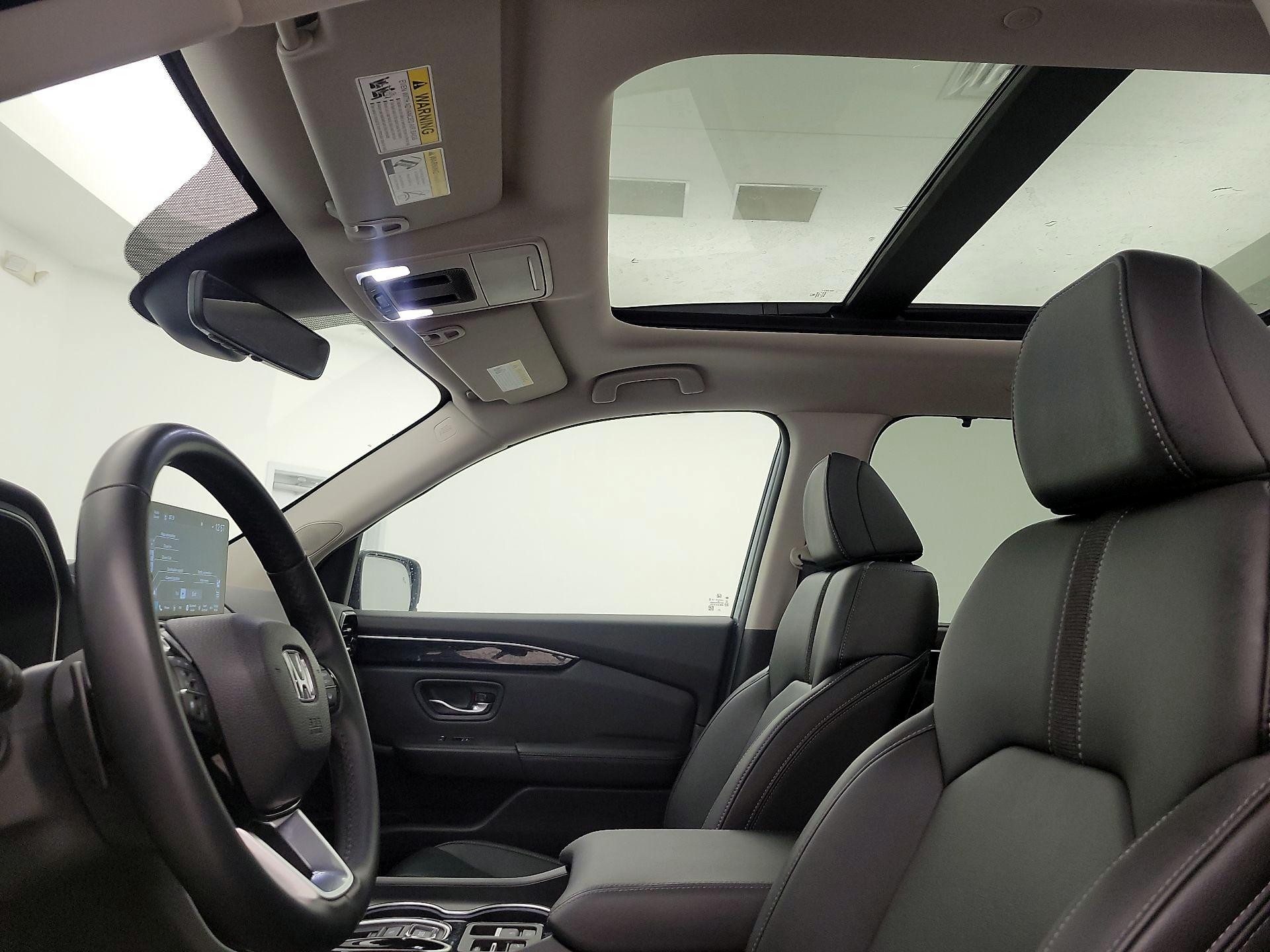 Thumbnail: 2023 Honda Pilot - 20