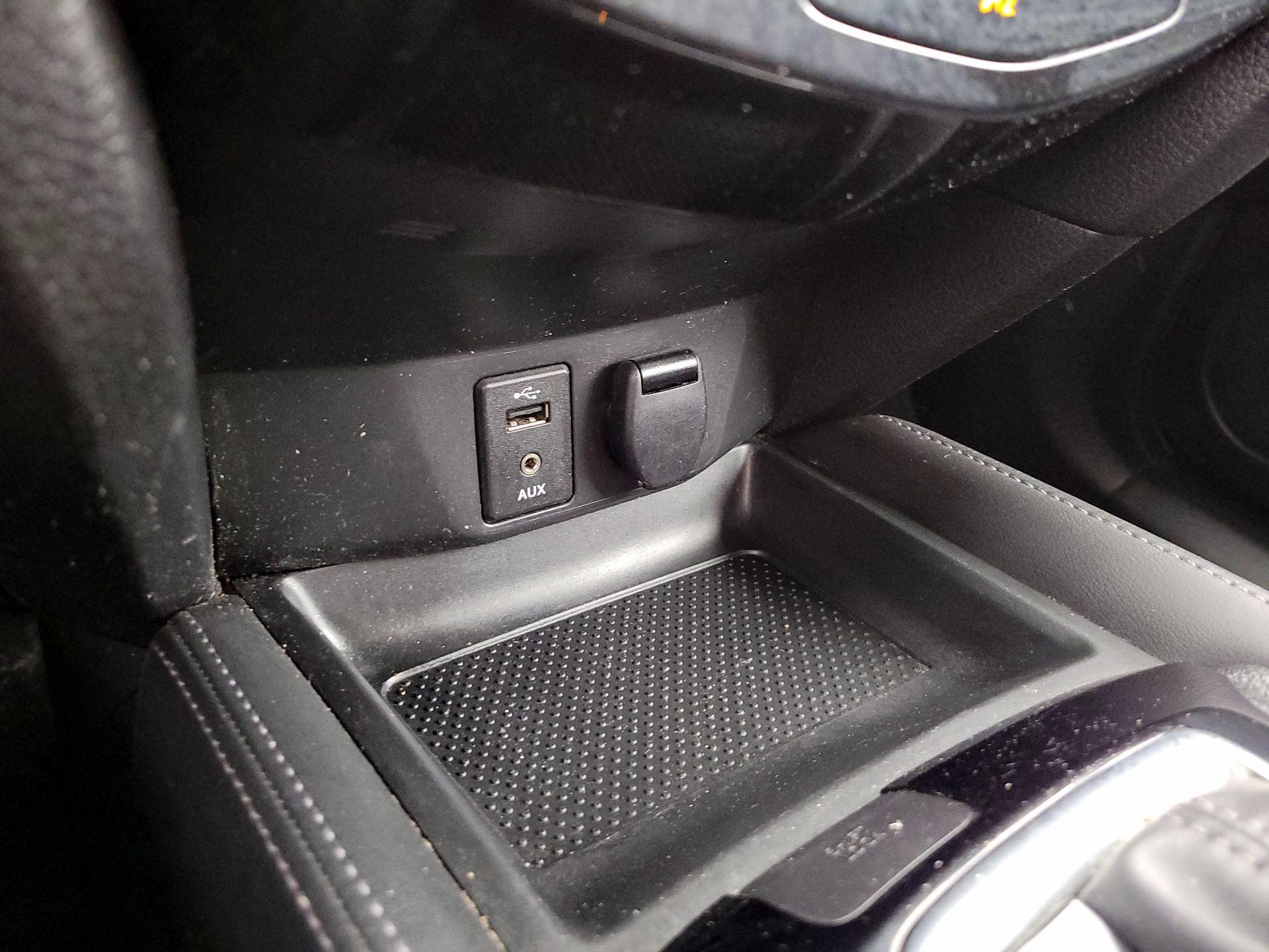 Thumbnail: 2017 Nissan Rogue Sport - 19