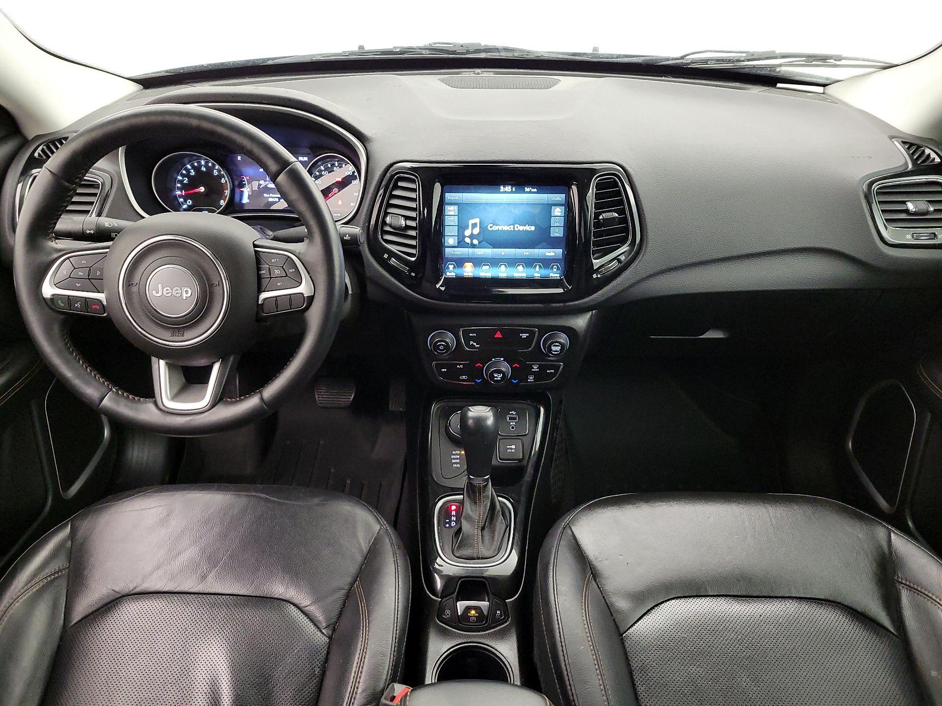 Thumbnail: 2018 Jeep Compass - 9
