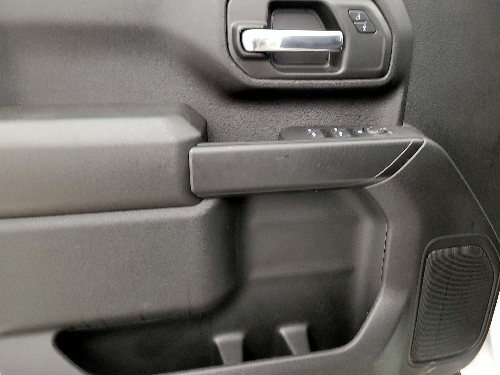 Thumbnail: 2024 Chevrolet Silverado 2500 - 12