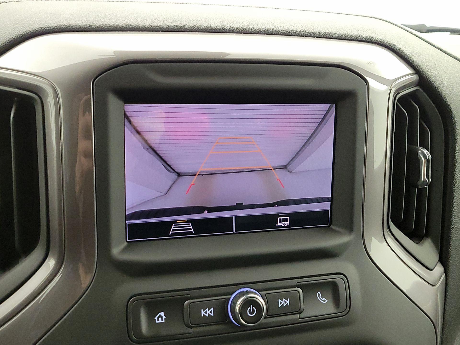 Thumbnail: 2024 Chevrolet Silverado 2500 - 14