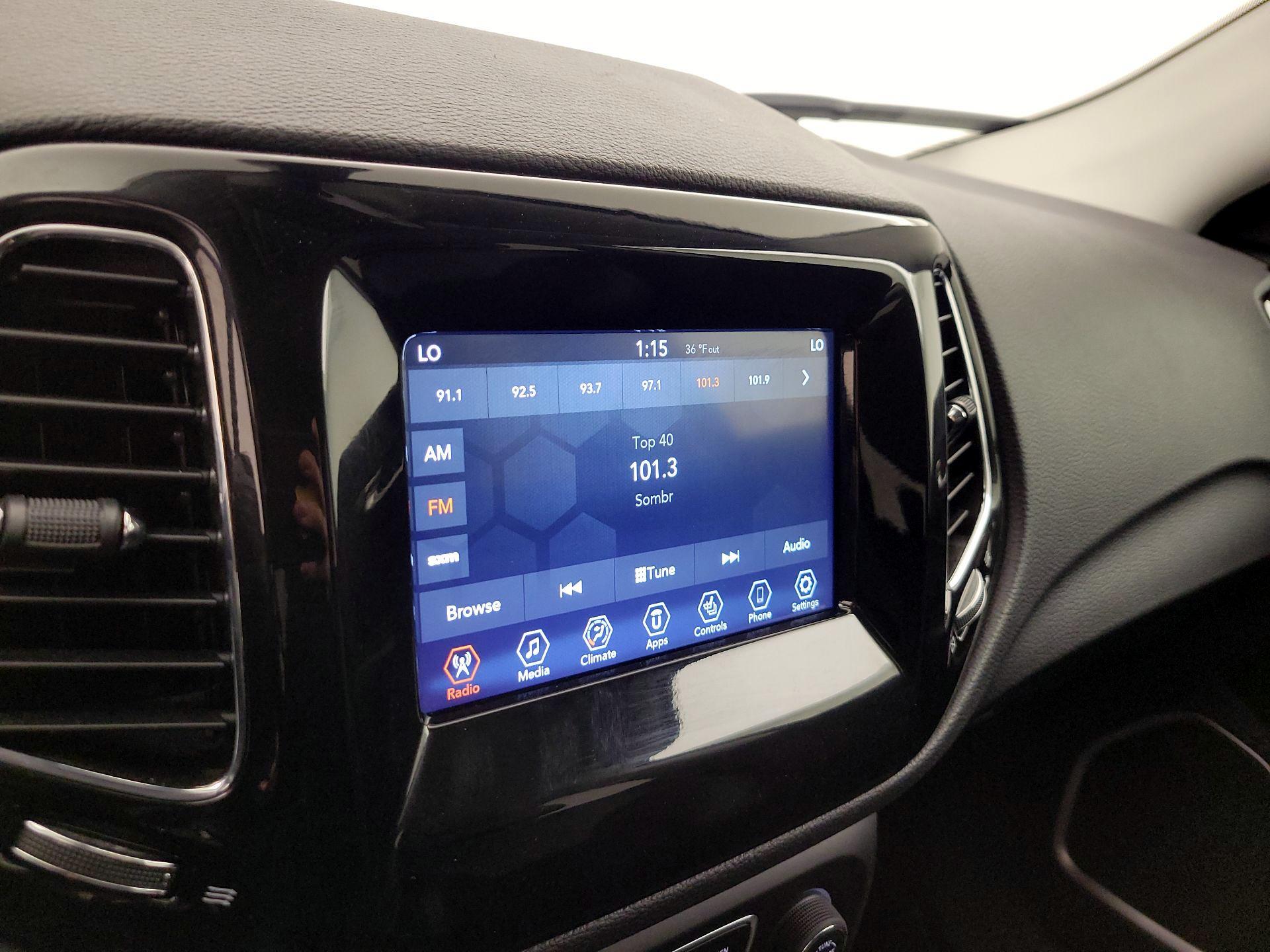 Thumbnail: 2021 Jeep Compass - 15