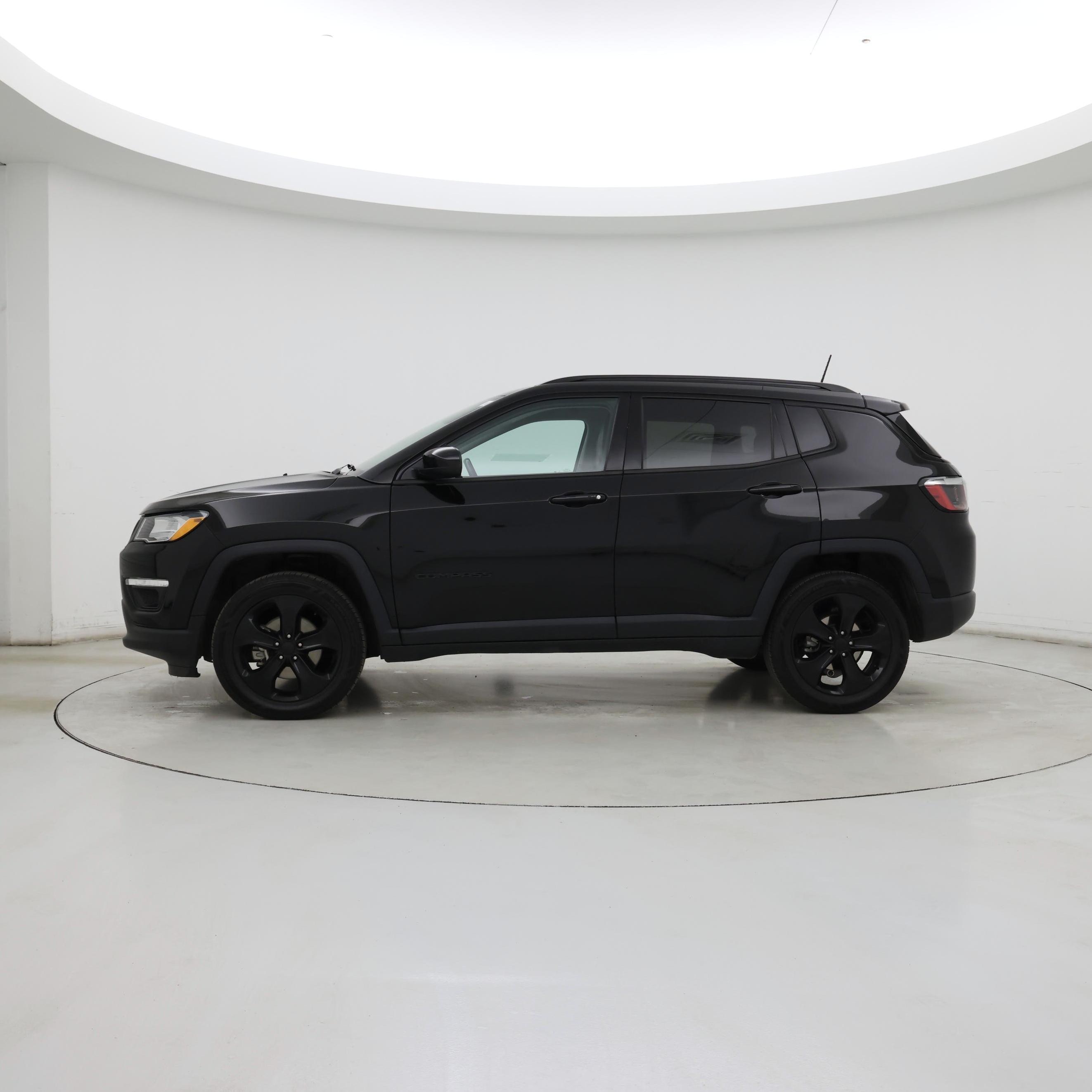 Thumbnail: 2021 Jeep Compass - 3