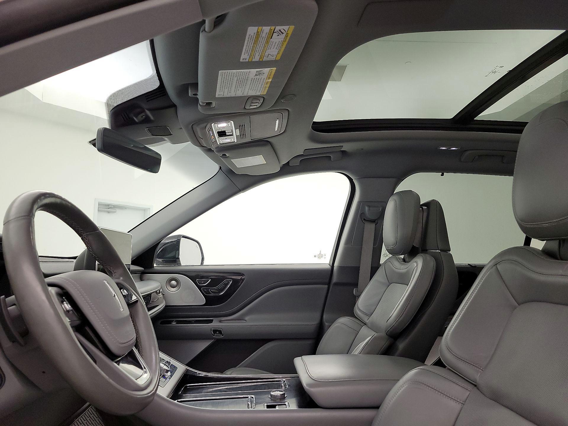 Thumbnail: 2021 Lincoln Aviator - 20