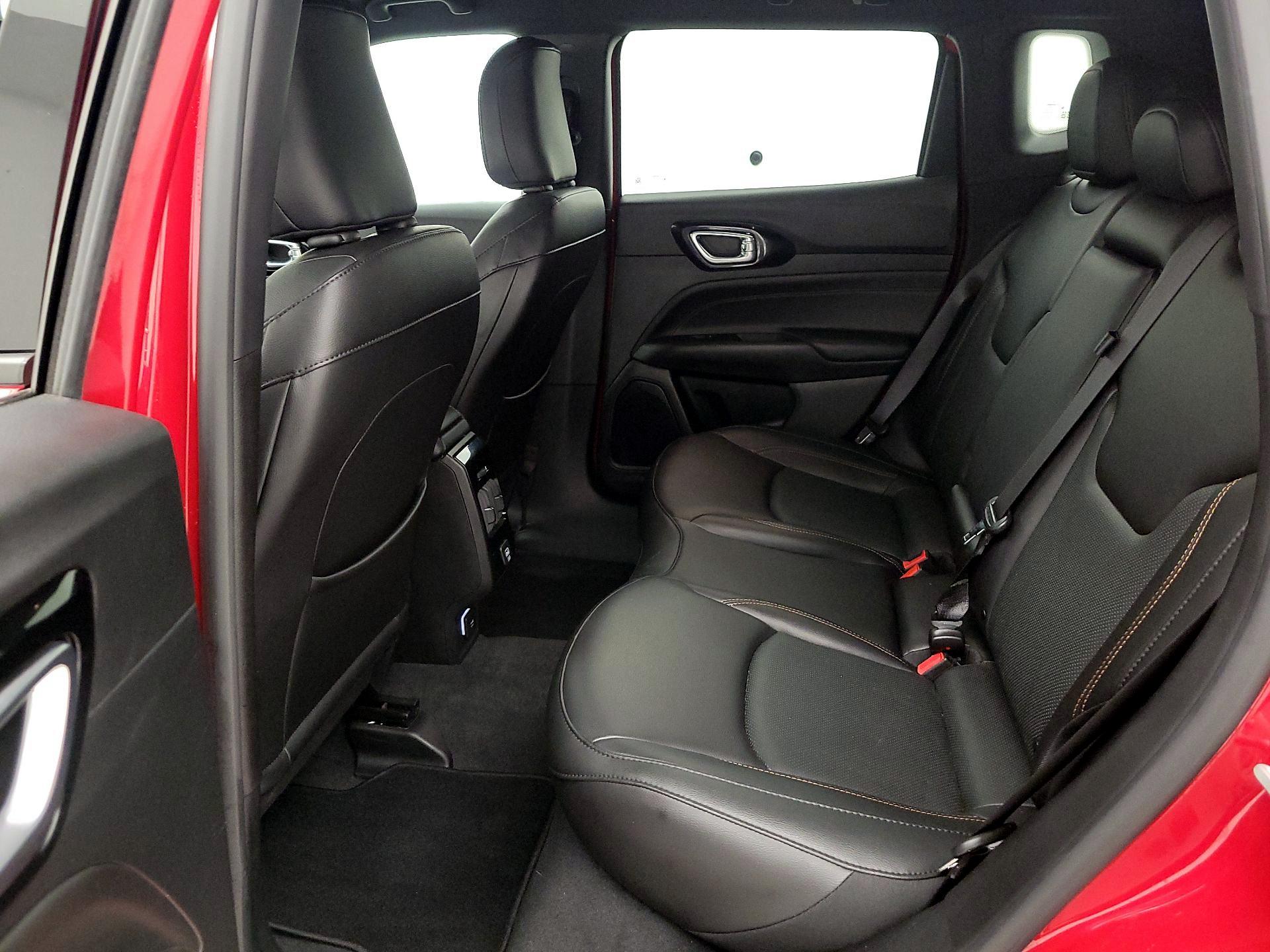 Thumbnail: 2022 Jeep Compass - 19