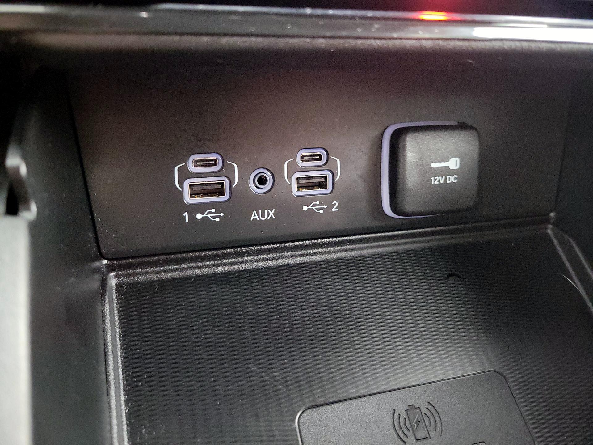 Thumbnail: 2023 Jeep Grand Cherokee - 18