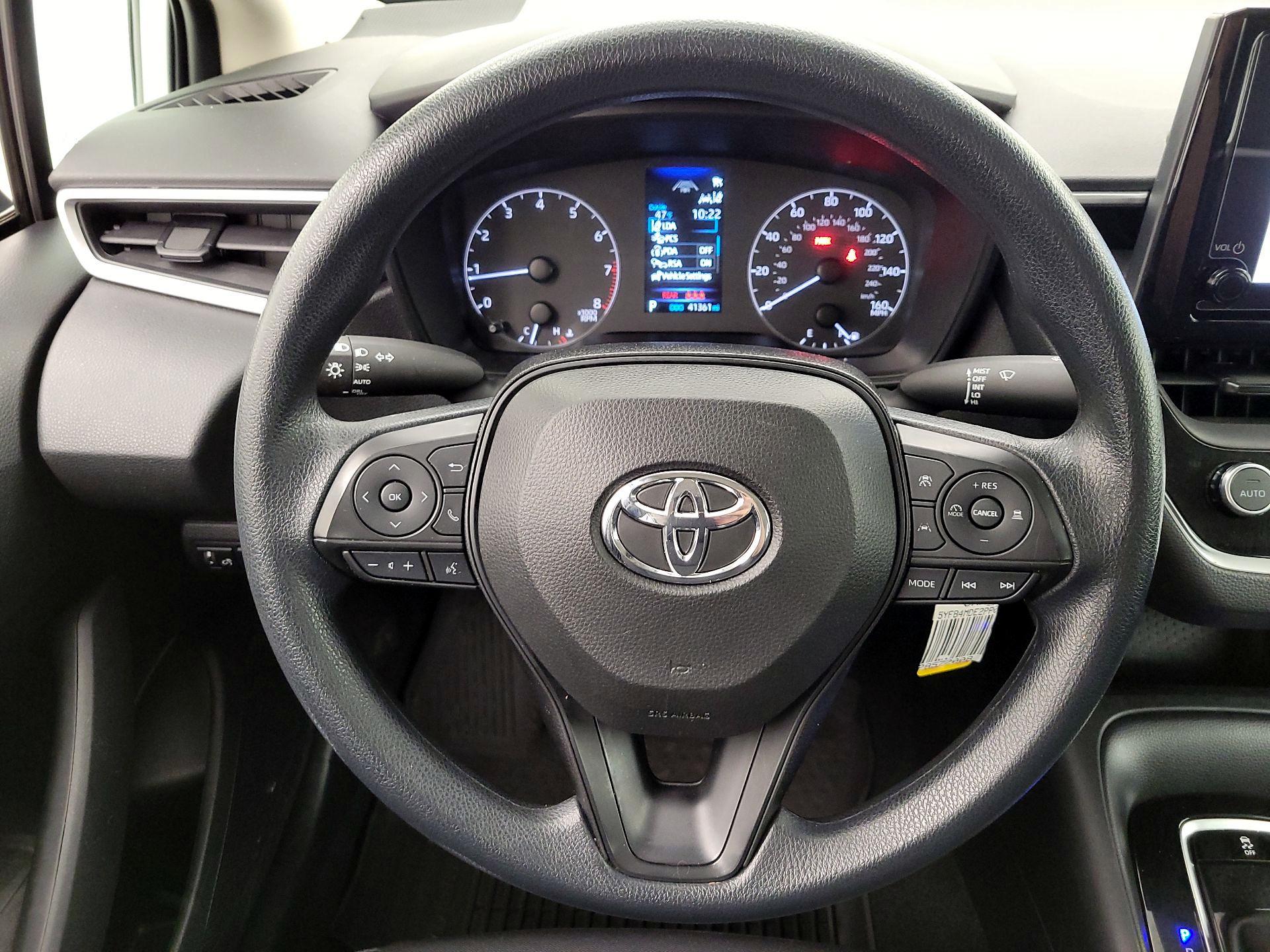 Thumbnail: 2023 Toyota Corolla - 10