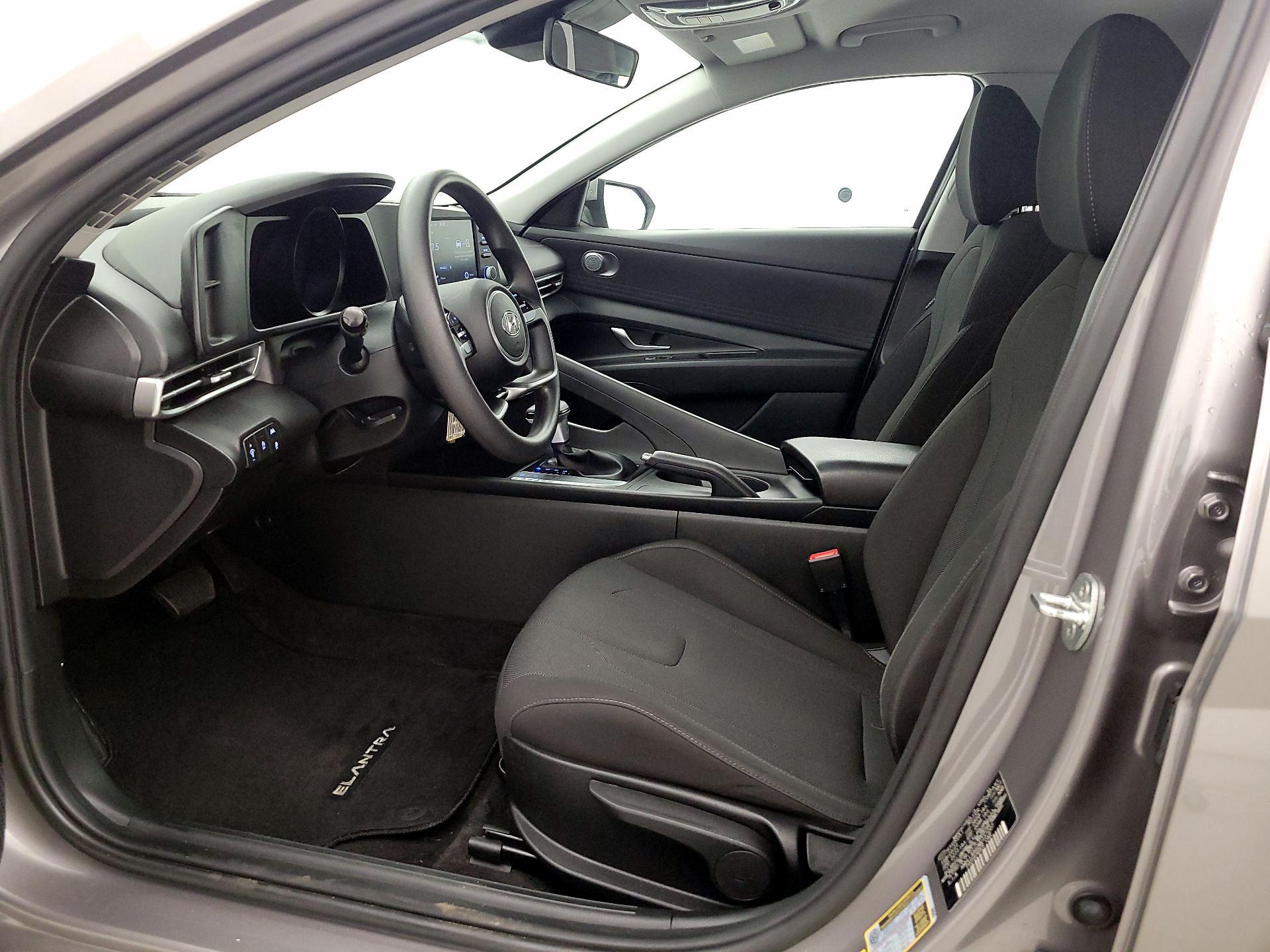 Thumbnail: 2021 Hyundai Elantra - 11