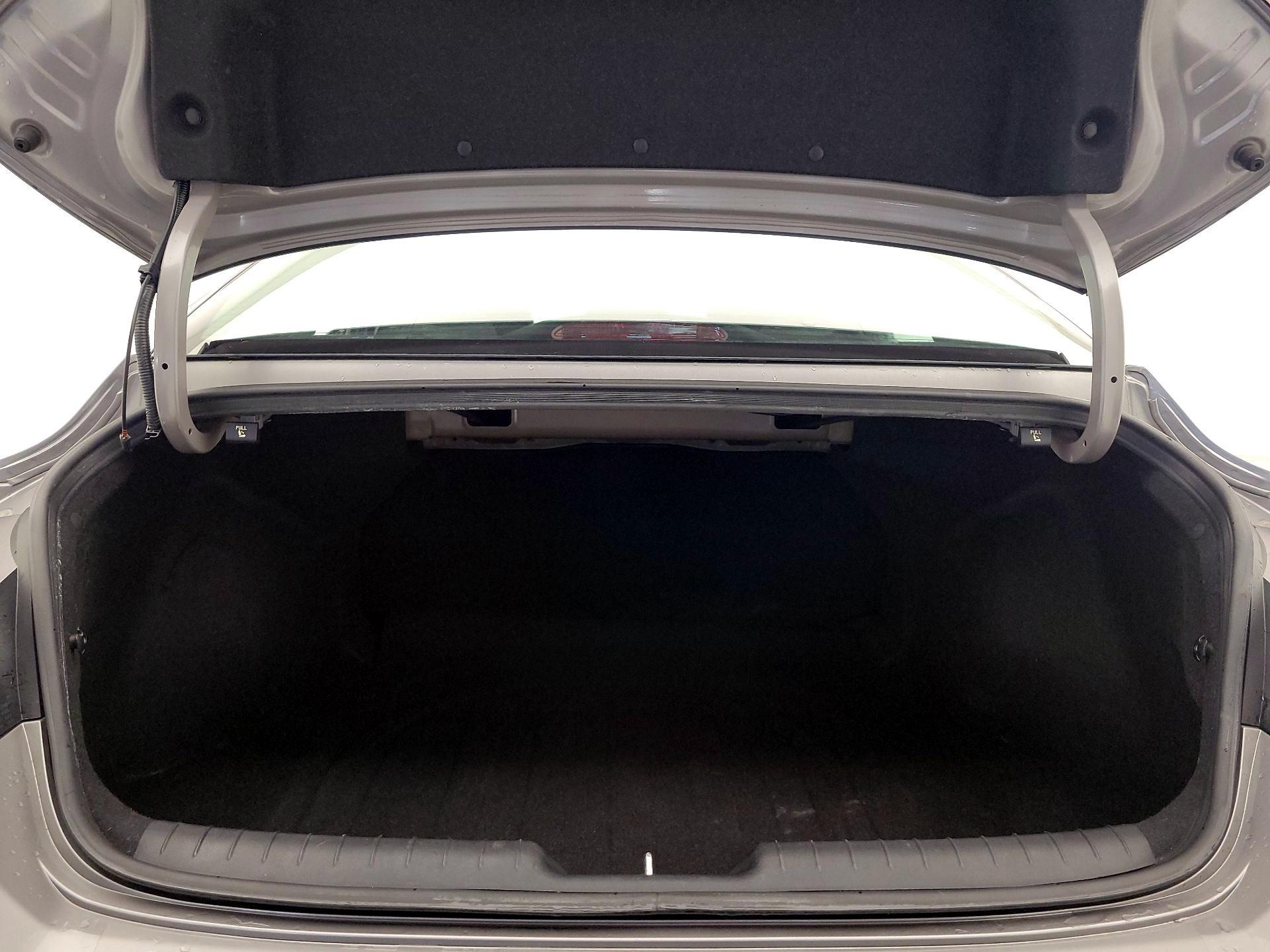 Thumbnail: 2021 Hyundai Elantra - 20