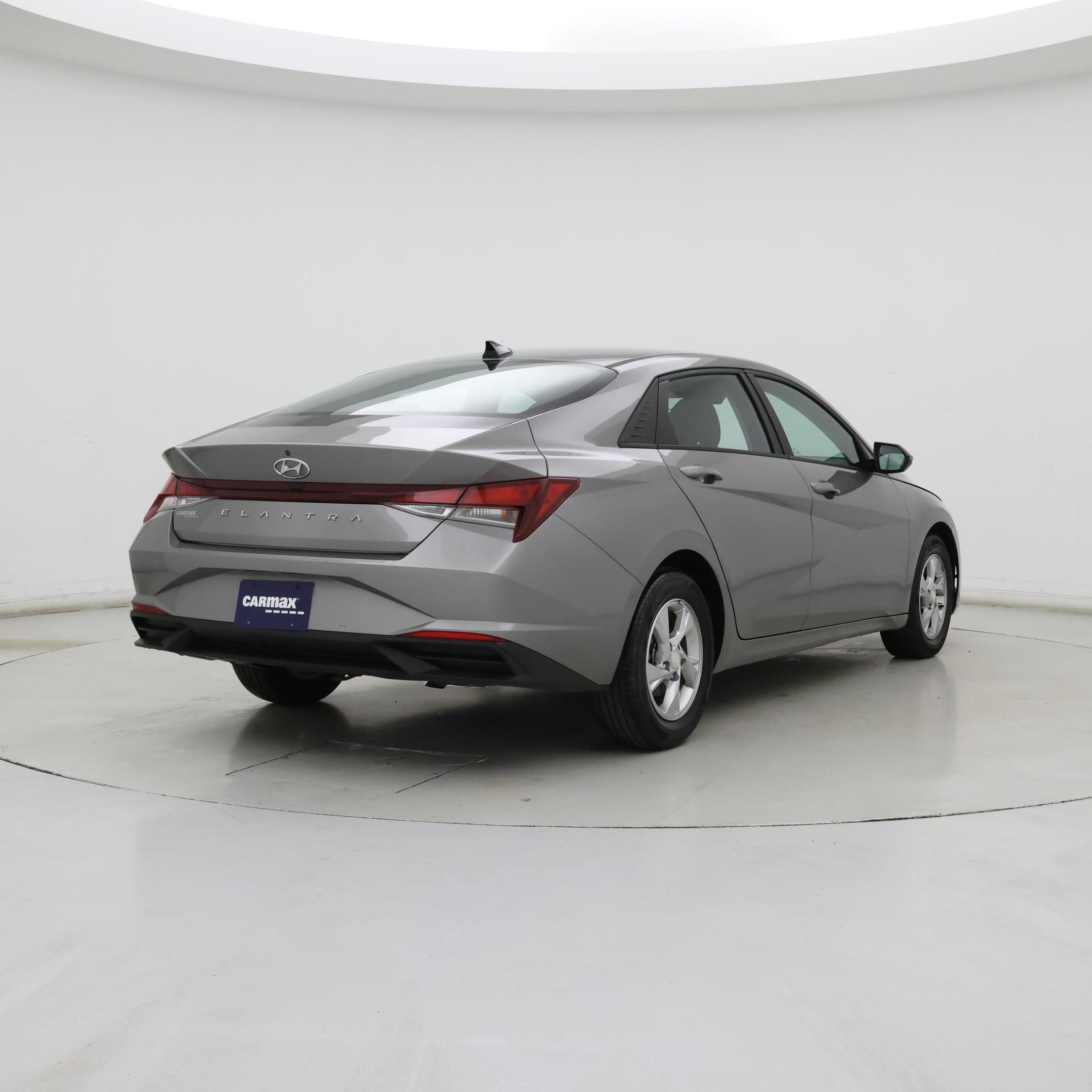 Thumbnail: 2021 Hyundai Elantra - 8