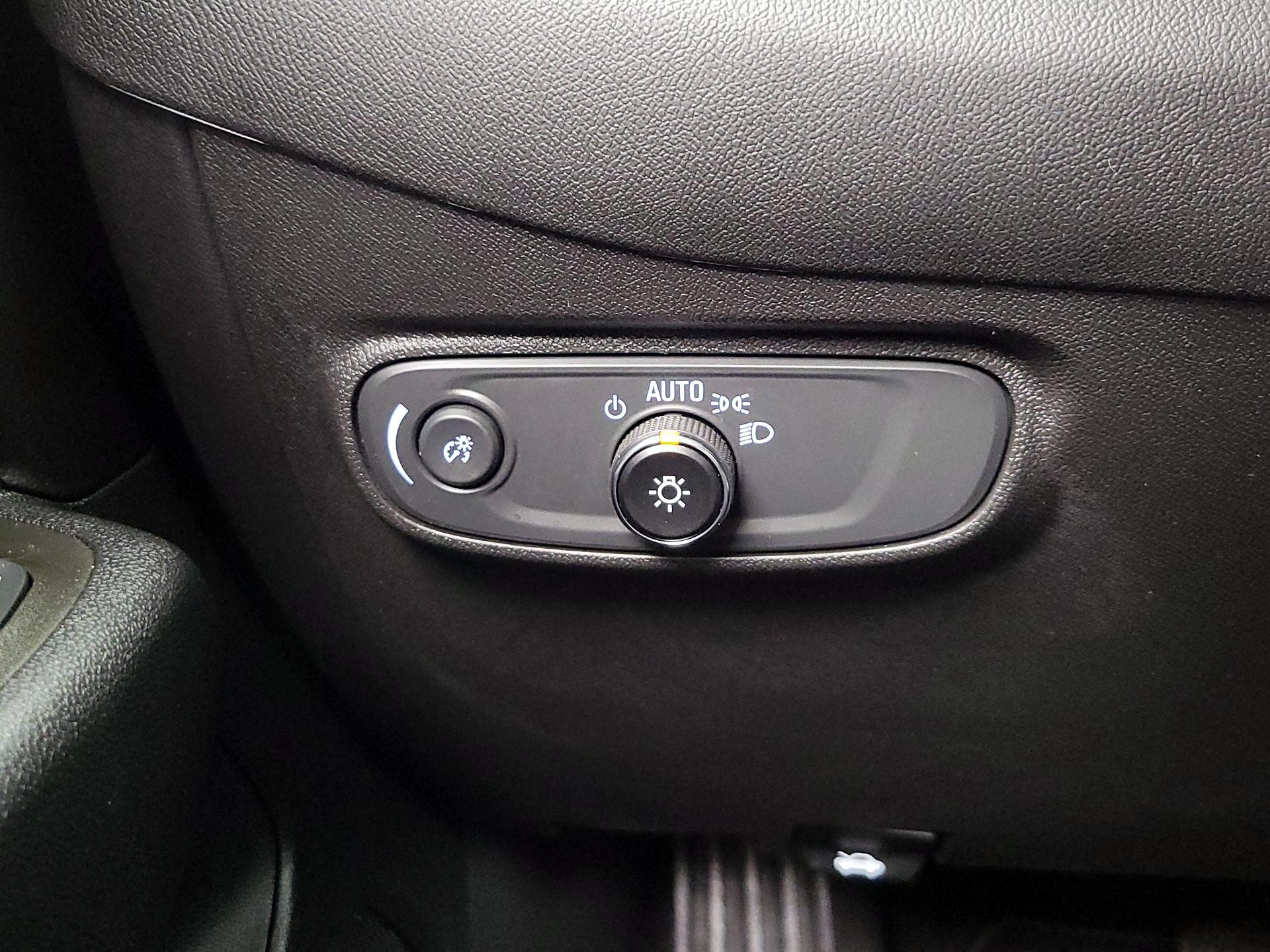 Thumbnail: 2023 Chevrolet Equinox - 13