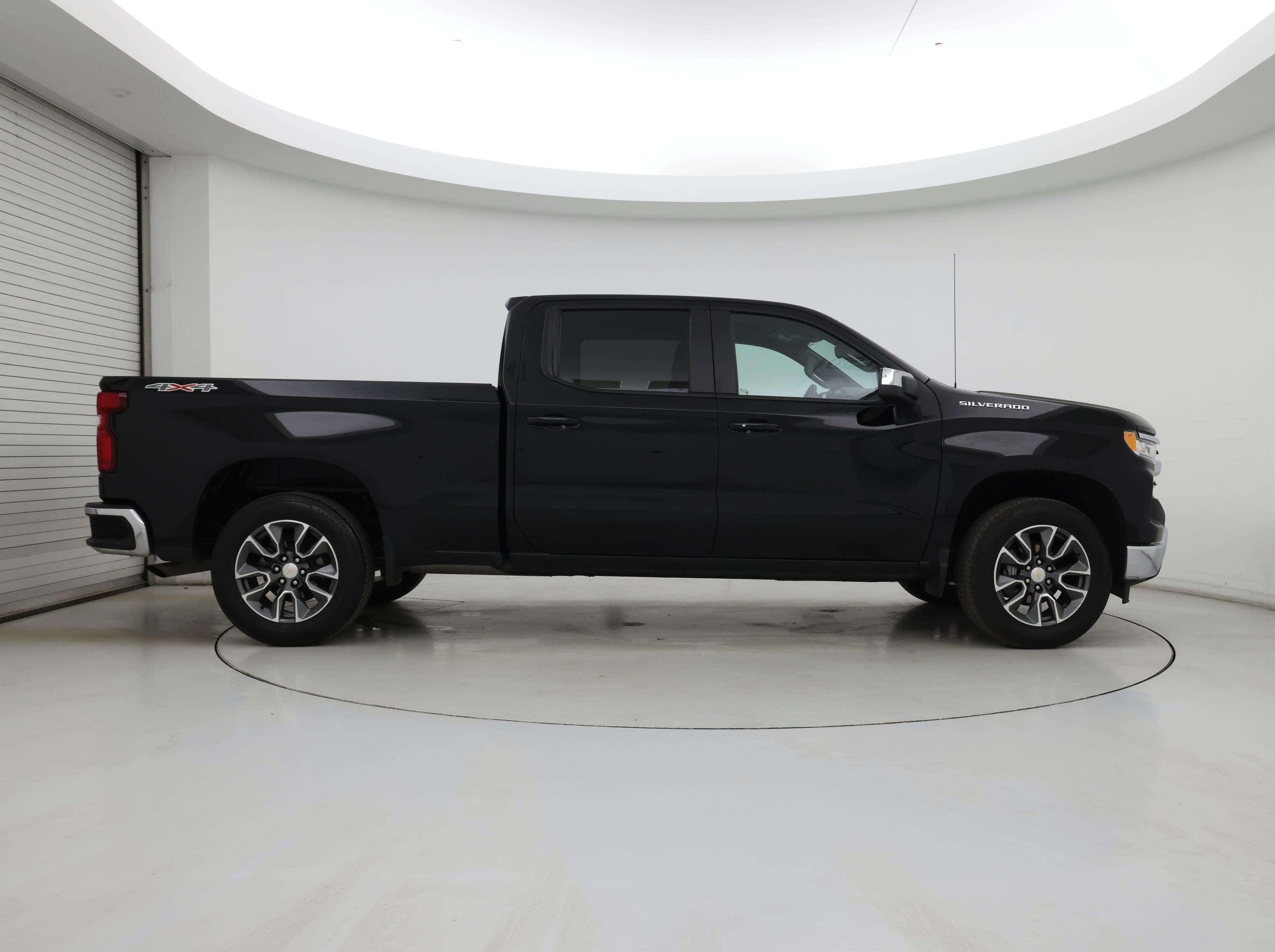 Thumbnail: 2023 Chevrolet Silverado 1500 - 7