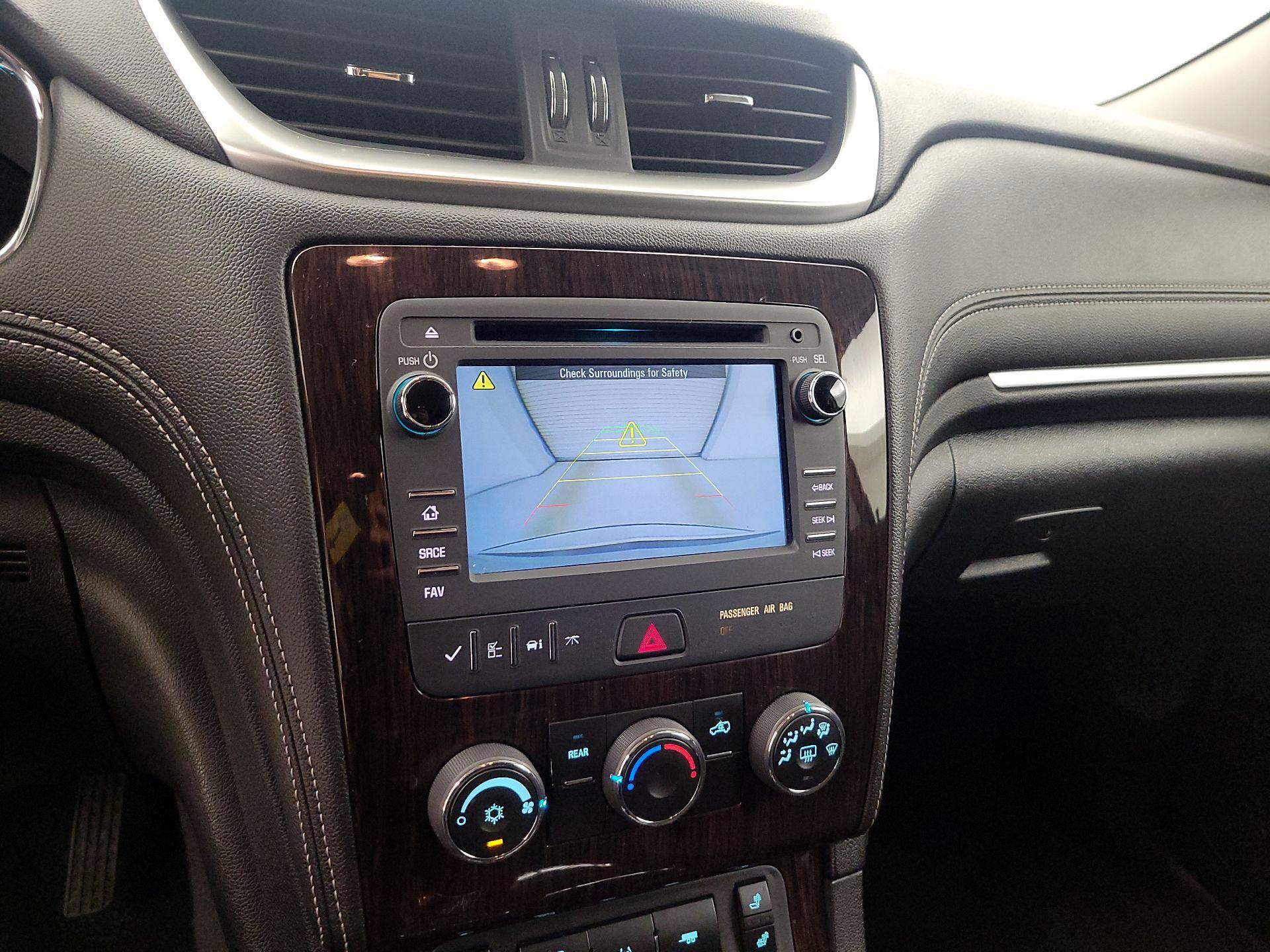 Thumbnail: 2017 Chevrolet Traverse - 14