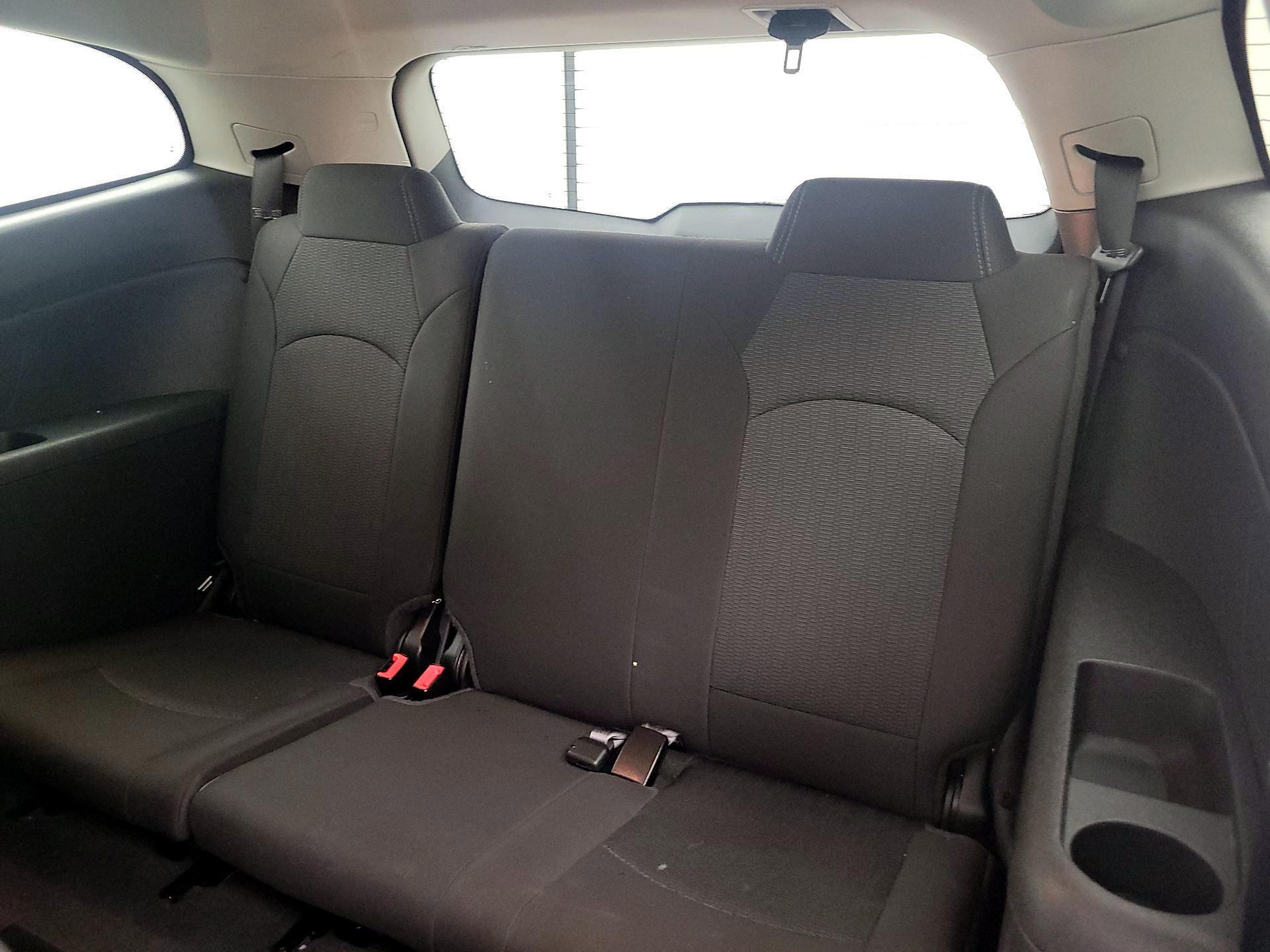 Thumbnail: 2017 Chevrolet Traverse - 20