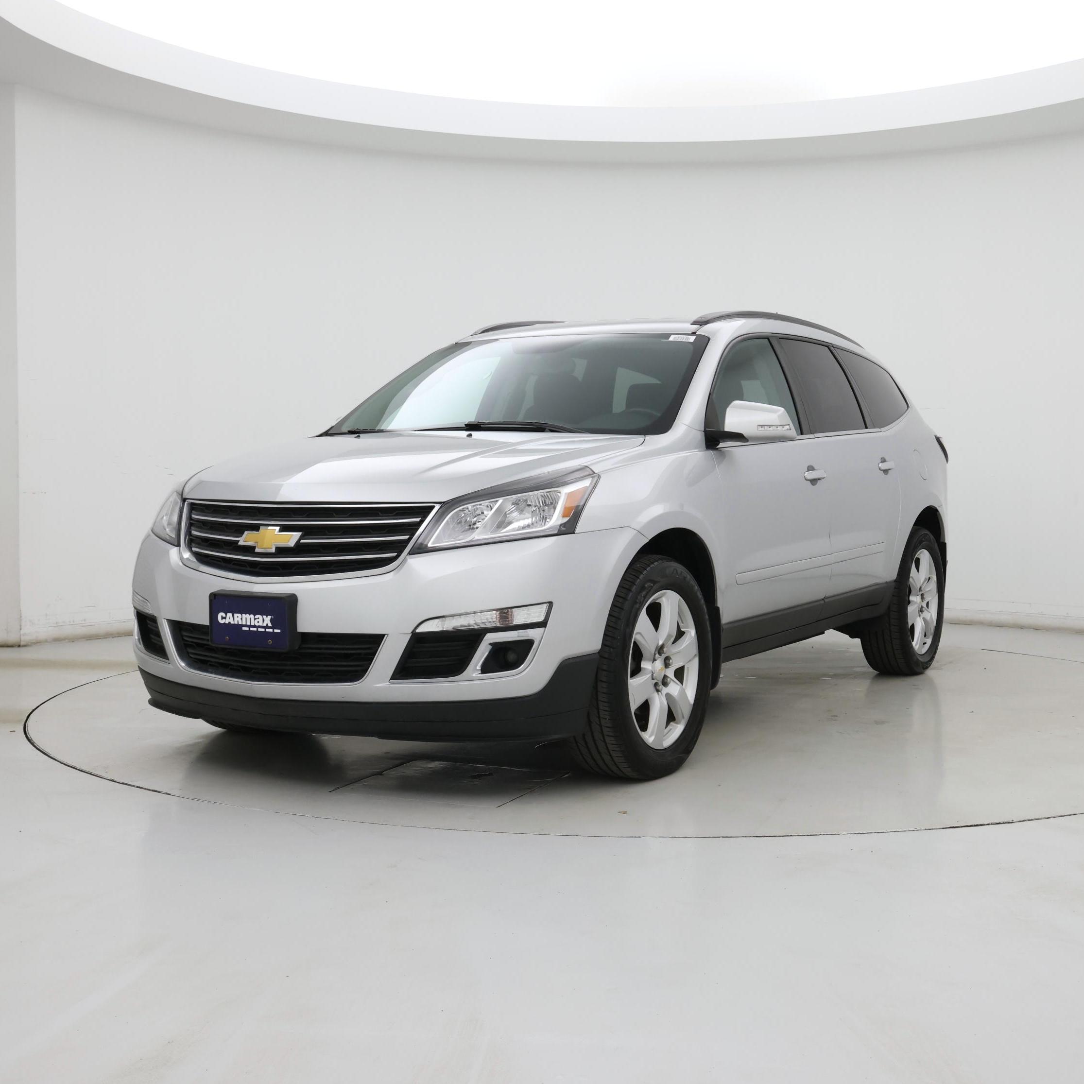 Thumbnail: 2017 Chevrolet Traverse - 4
