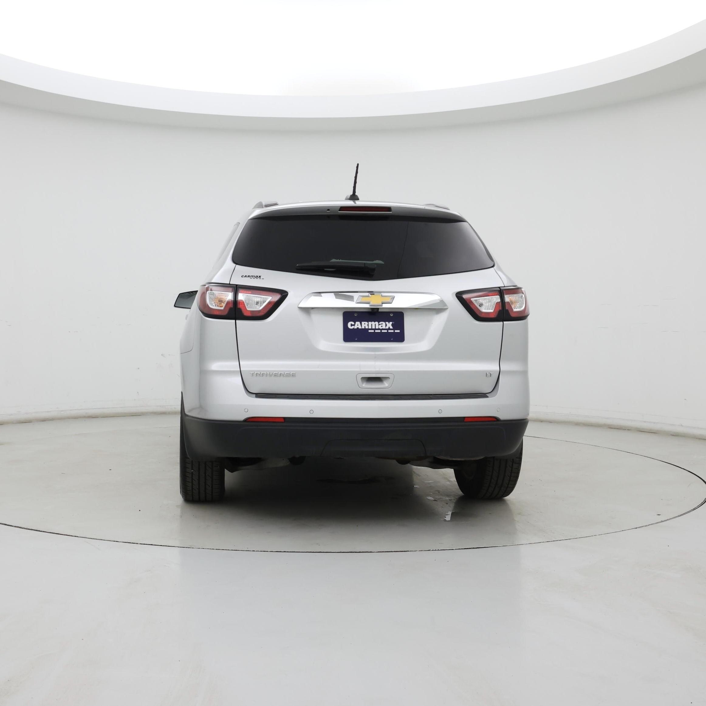 Thumbnail: 2017 Chevrolet Traverse - 6