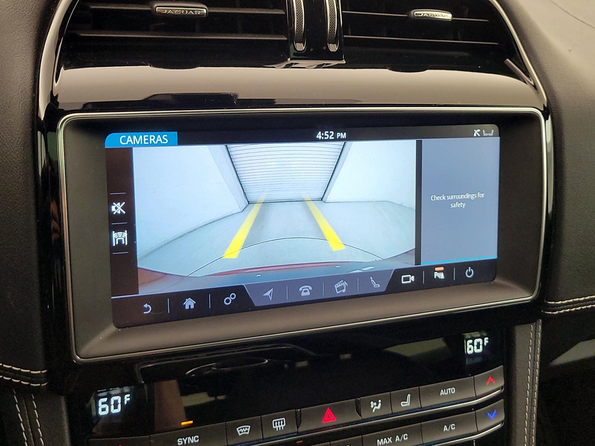 Thumbnail: 2020 Jaguar F-Pace - 15