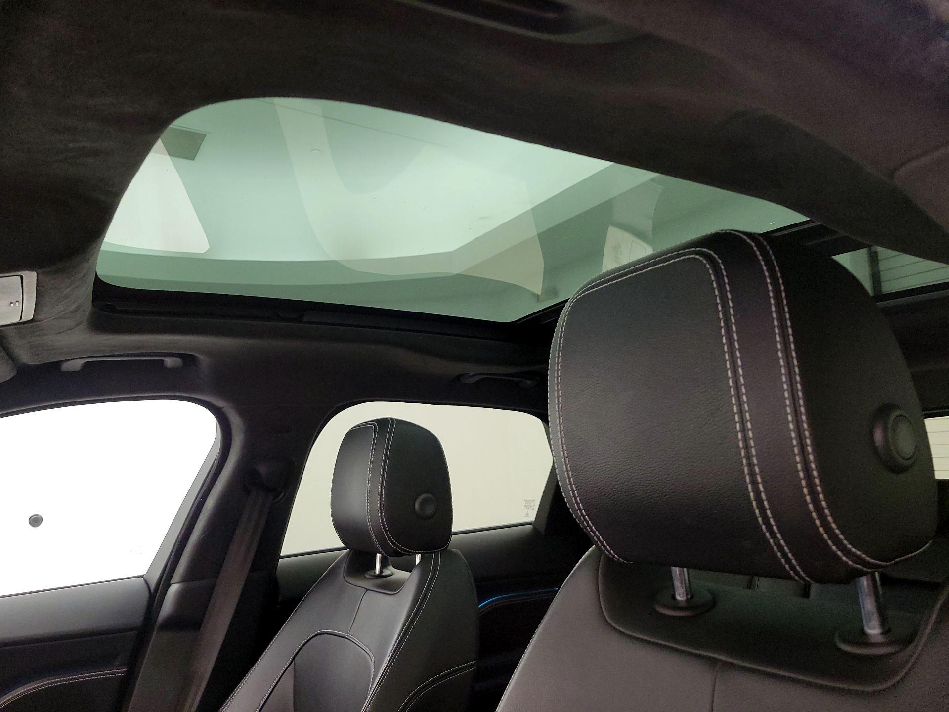 Thumbnail: 2020 Jaguar F-Pace - 20