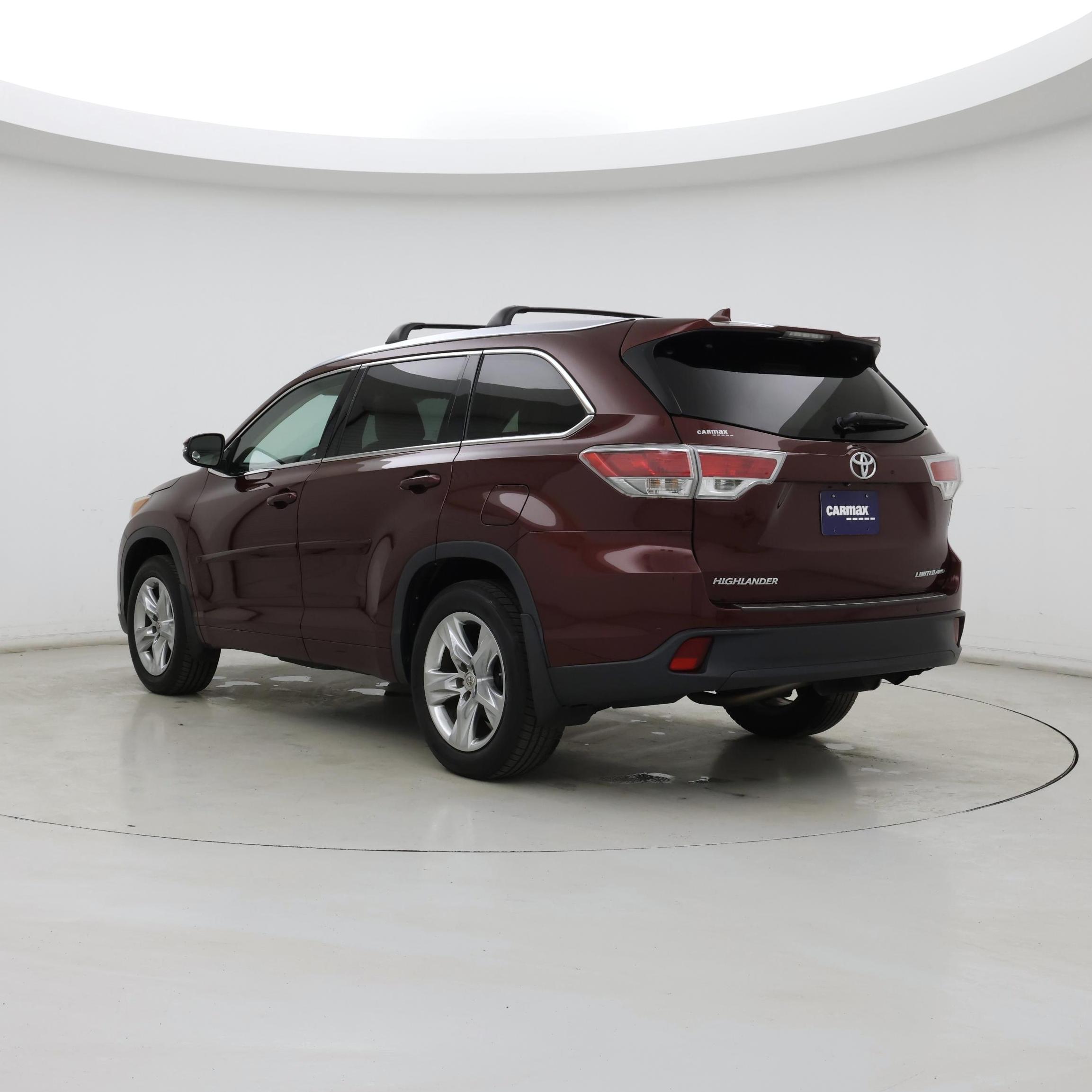 Thumbnail: 2015 Toyota Highlander - 2