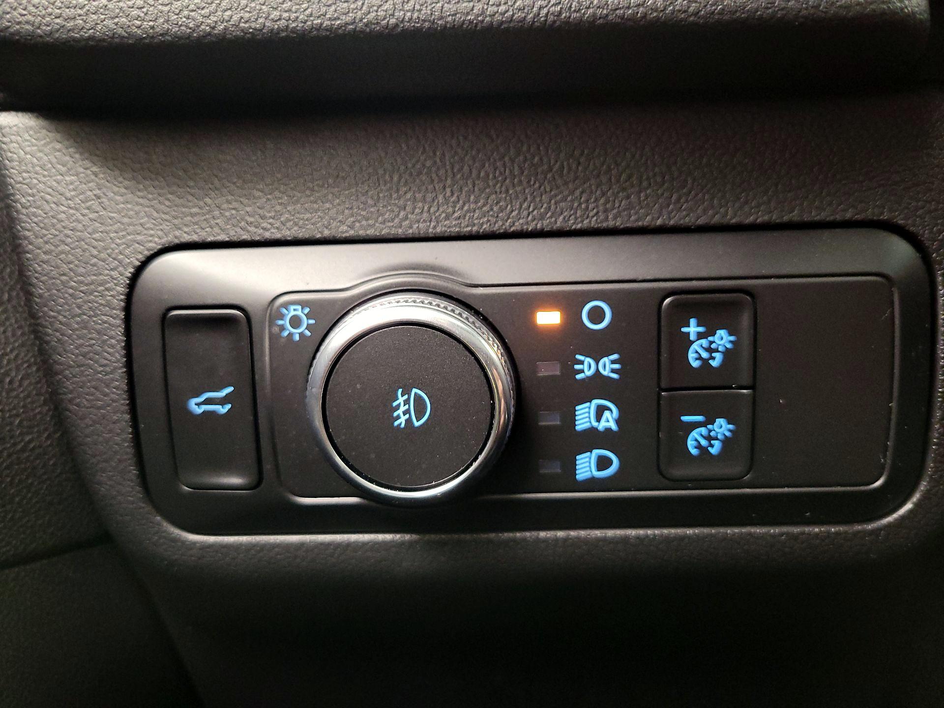 Thumbnail: 2022 Ford Escape - 13