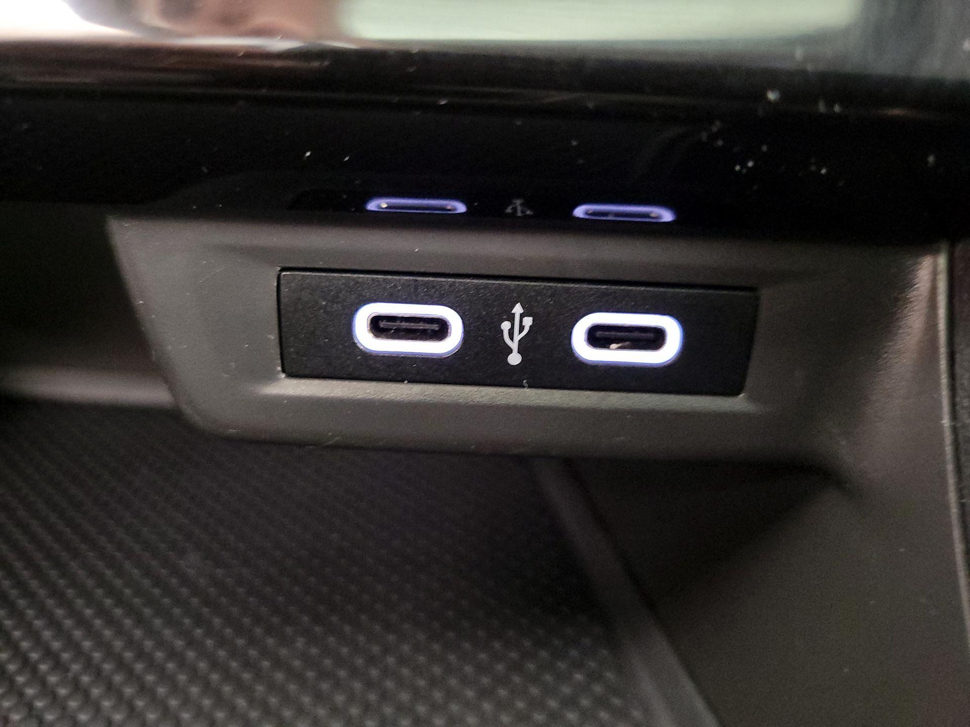 Thumbnail: 2023 Volkswagen Jetta - 18