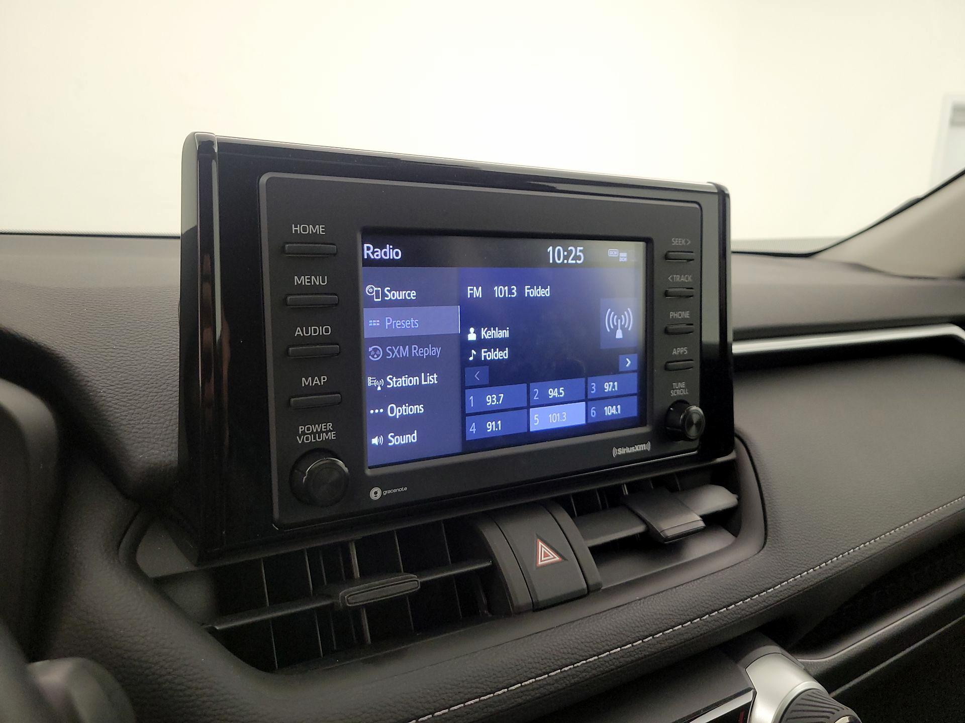 Thumbnail: 2022 Toyota RAV4 - 15