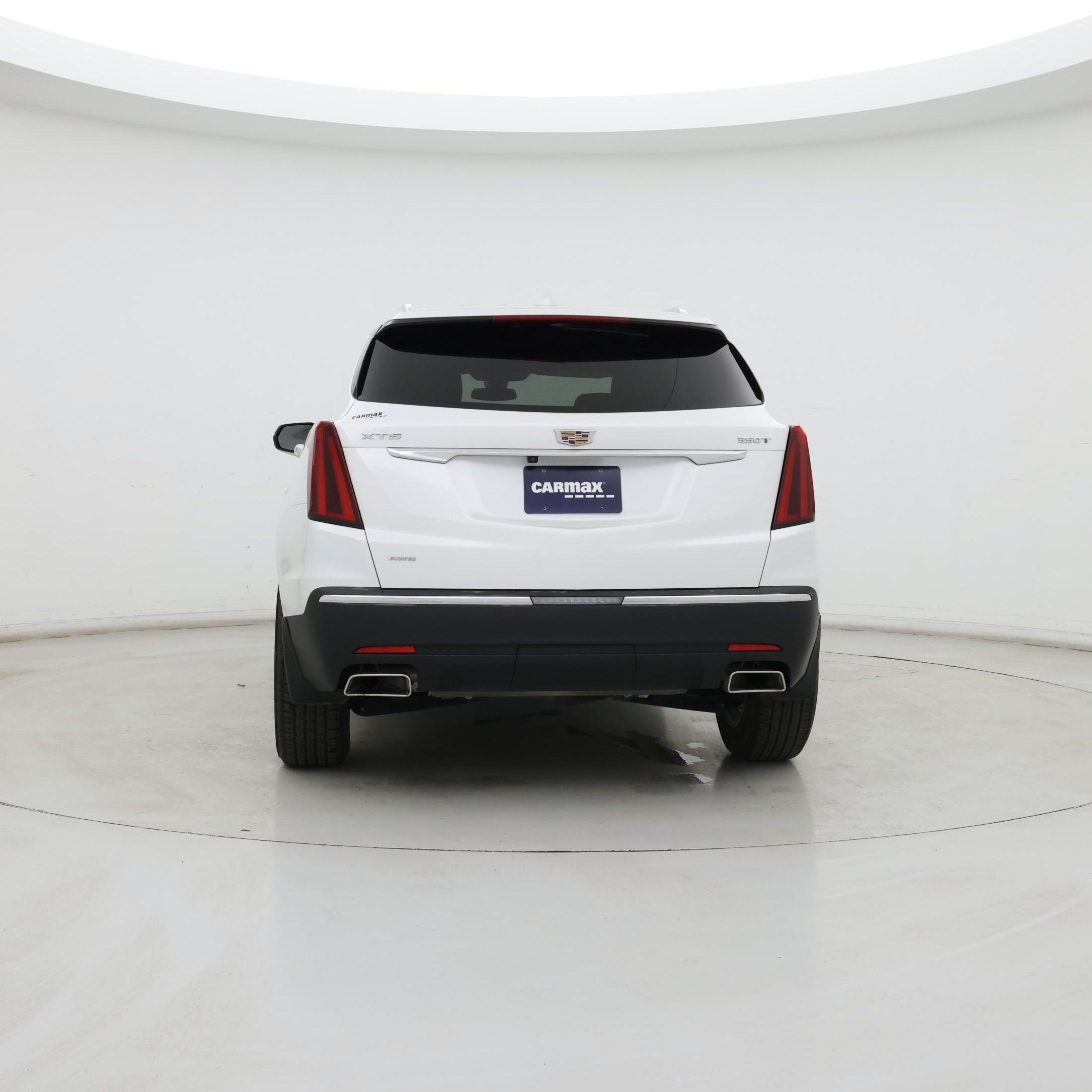 Thumbnail: 2023 Cadillac XT5 - 6