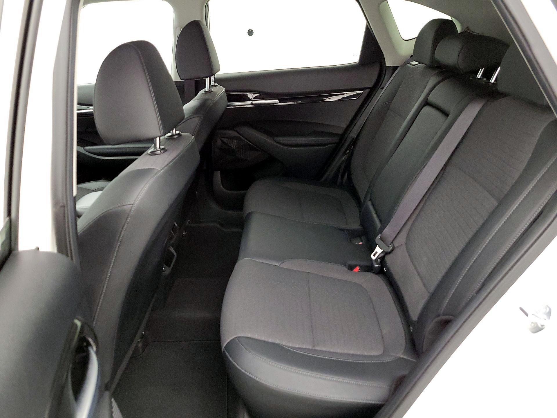 Thumbnail: 2023 Kia Seltos - 20