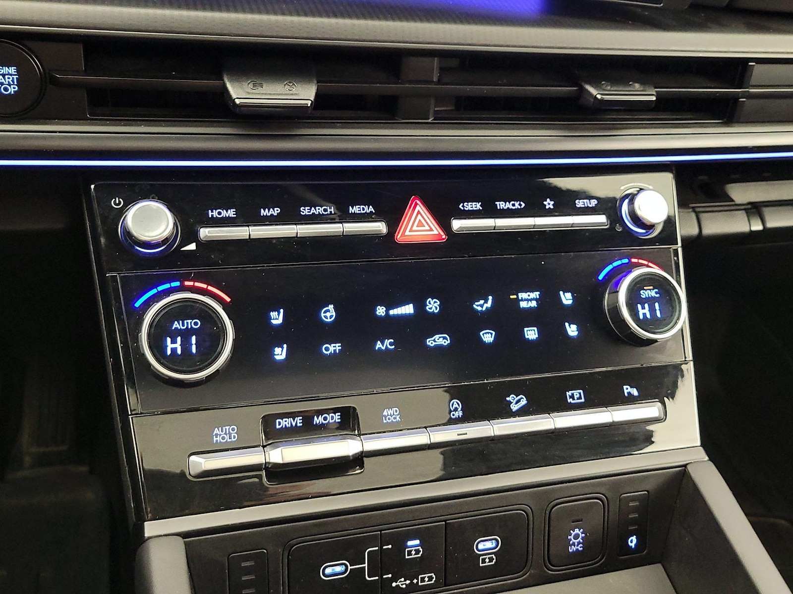 2024 Hyundai Santa Fe Calligraphy - Photo 18