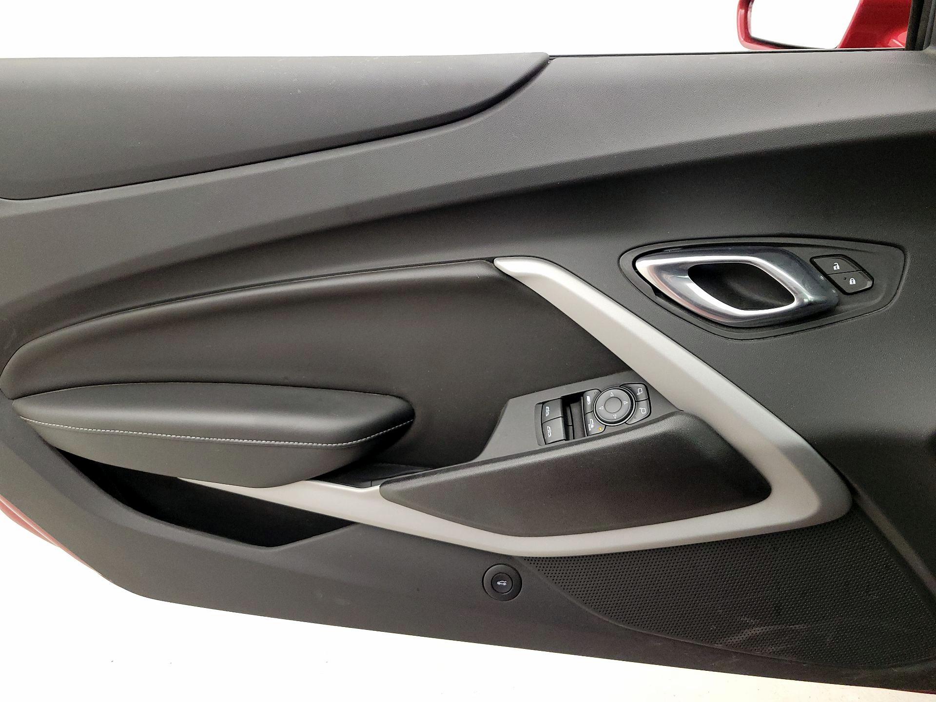 Thumbnail: 2020 Chevrolet Camaro - 12