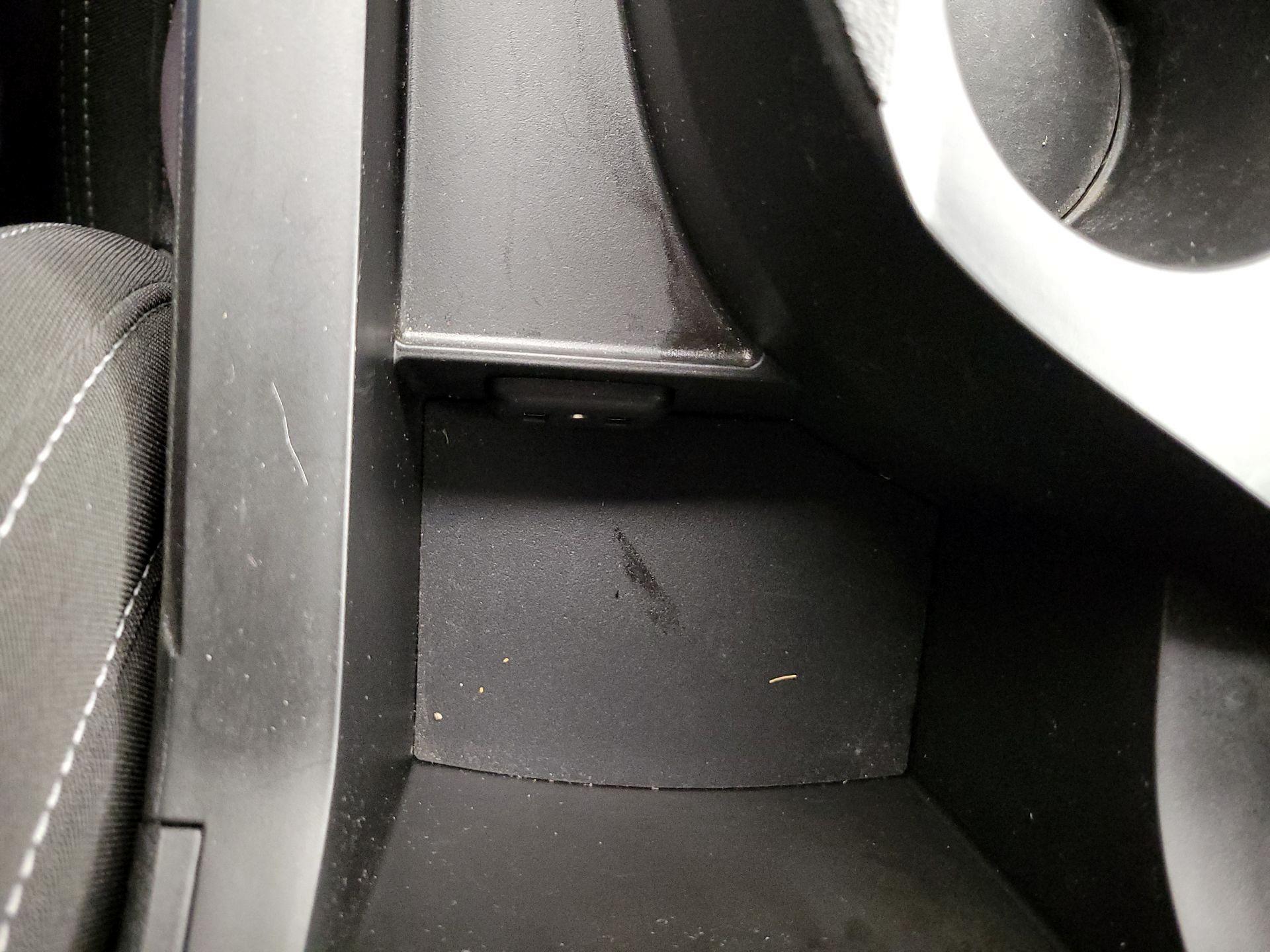 Thumbnail: 2020 Chevrolet Camaro - 18