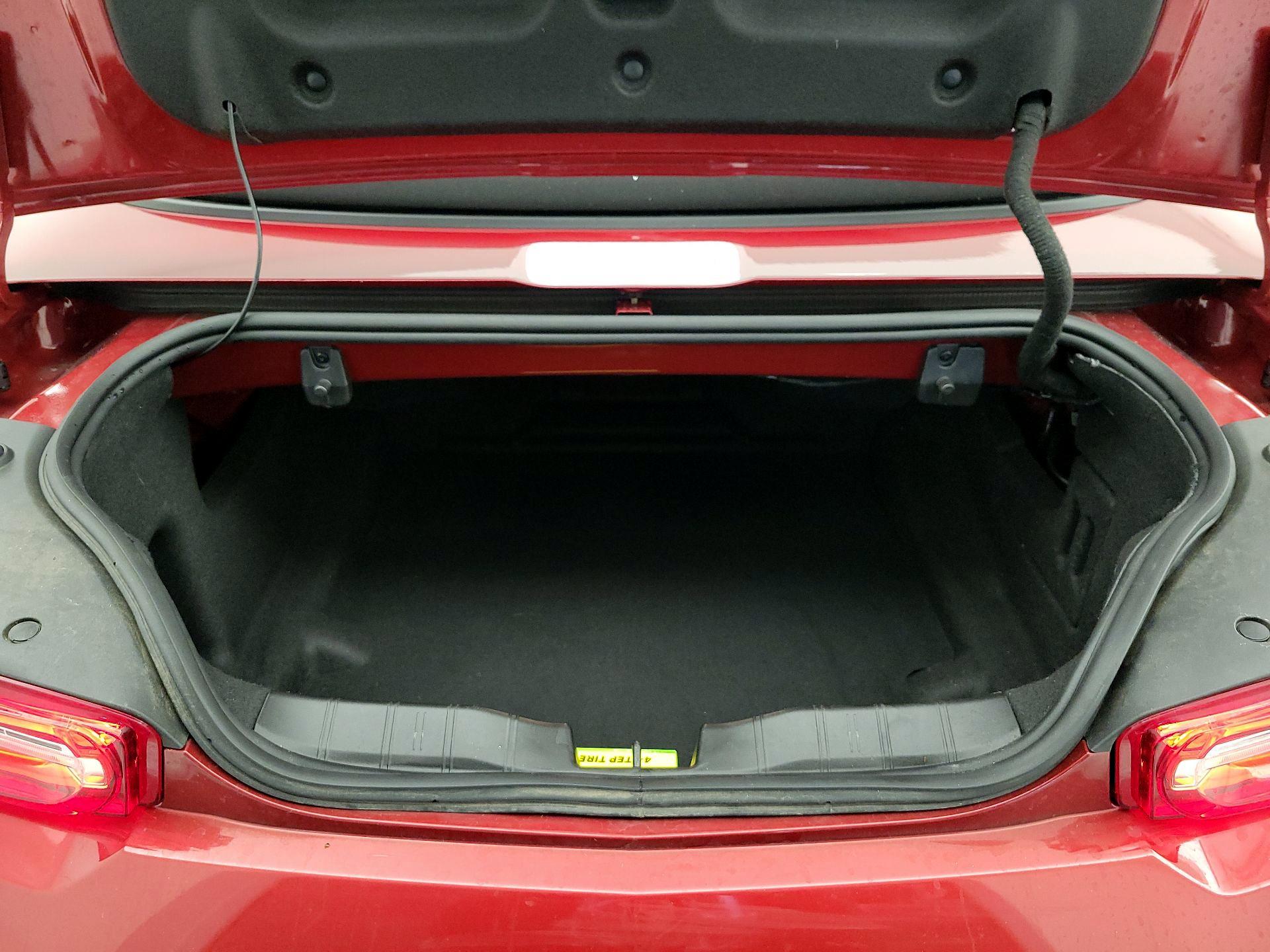 Thumbnail: 2020 Chevrolet Camaro - 20