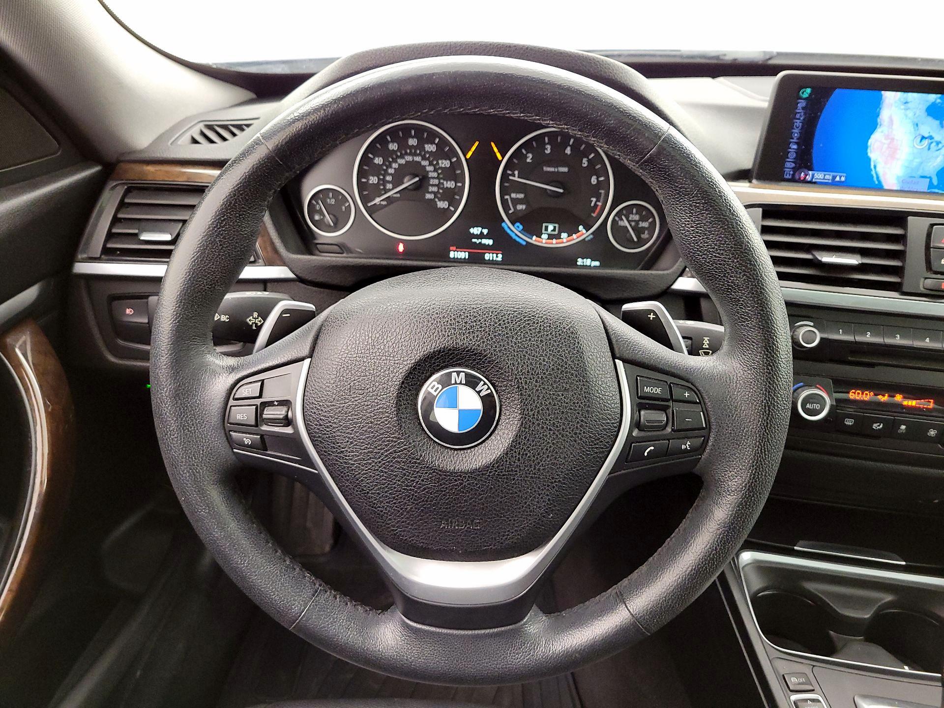 Thumbnail: 2015 BMW 3 Series - 10