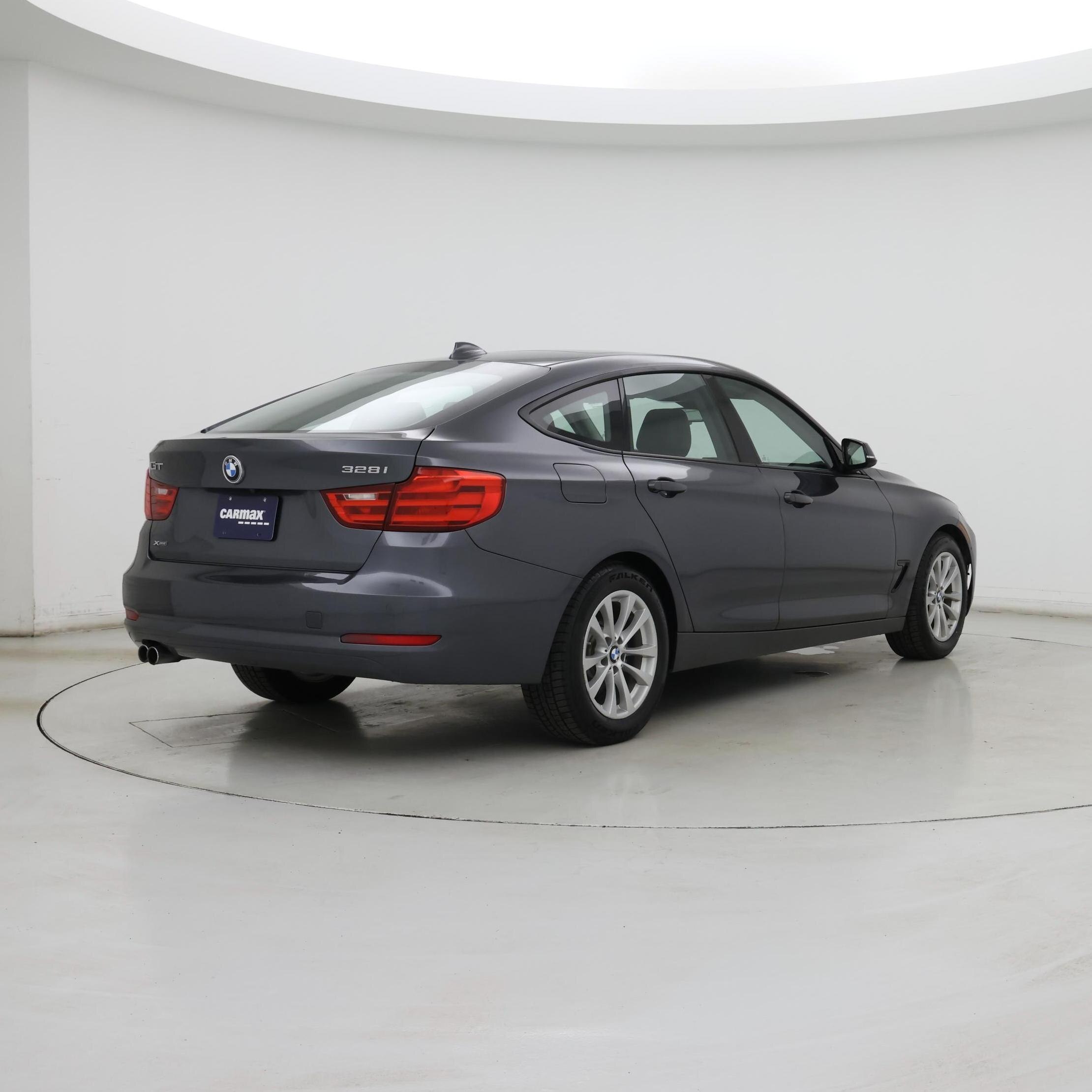 Thumbnail: 2015 BMW 3 Series - 8