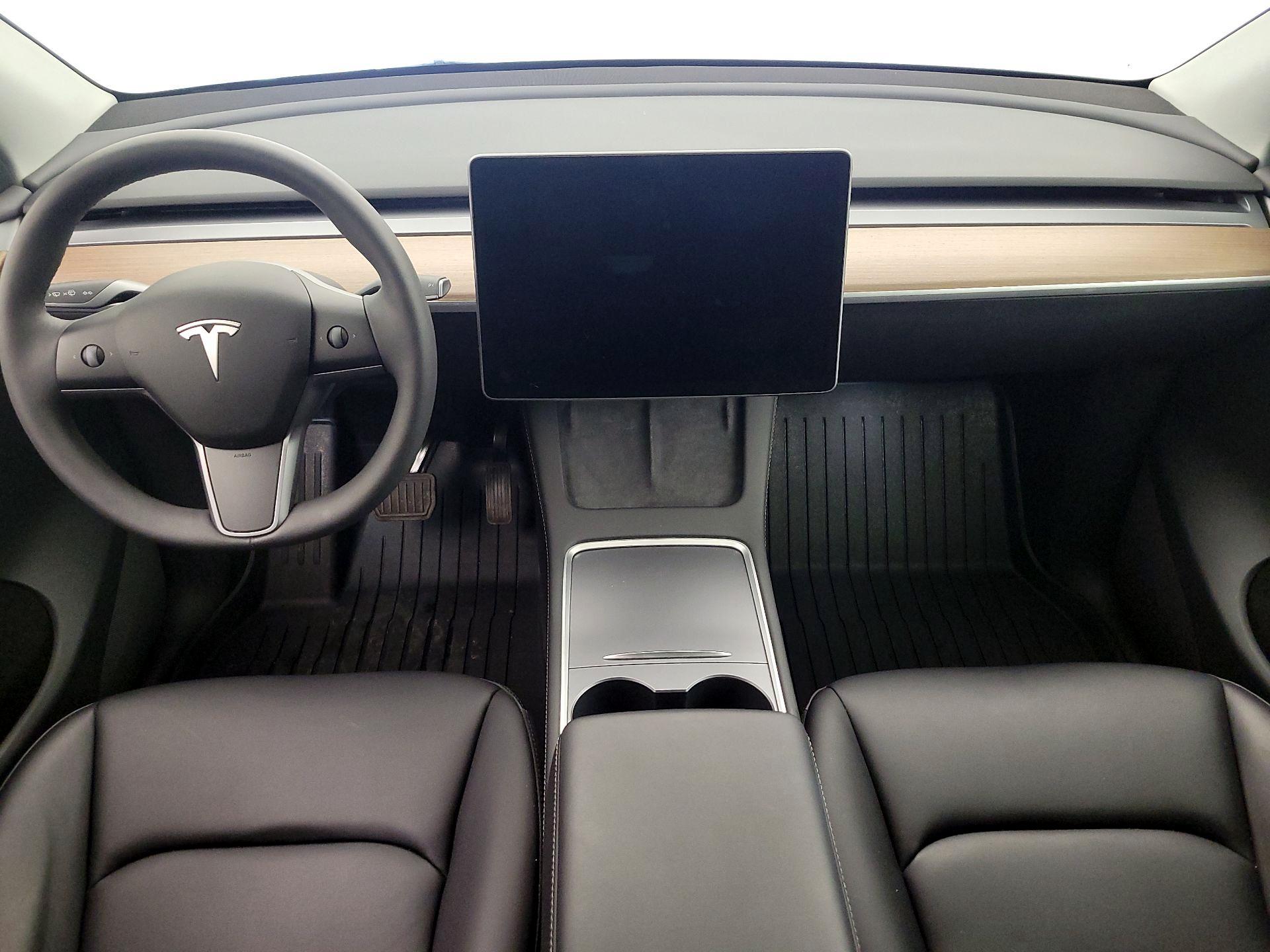 Thumbnail: 2023 Tesla Model Y - 9