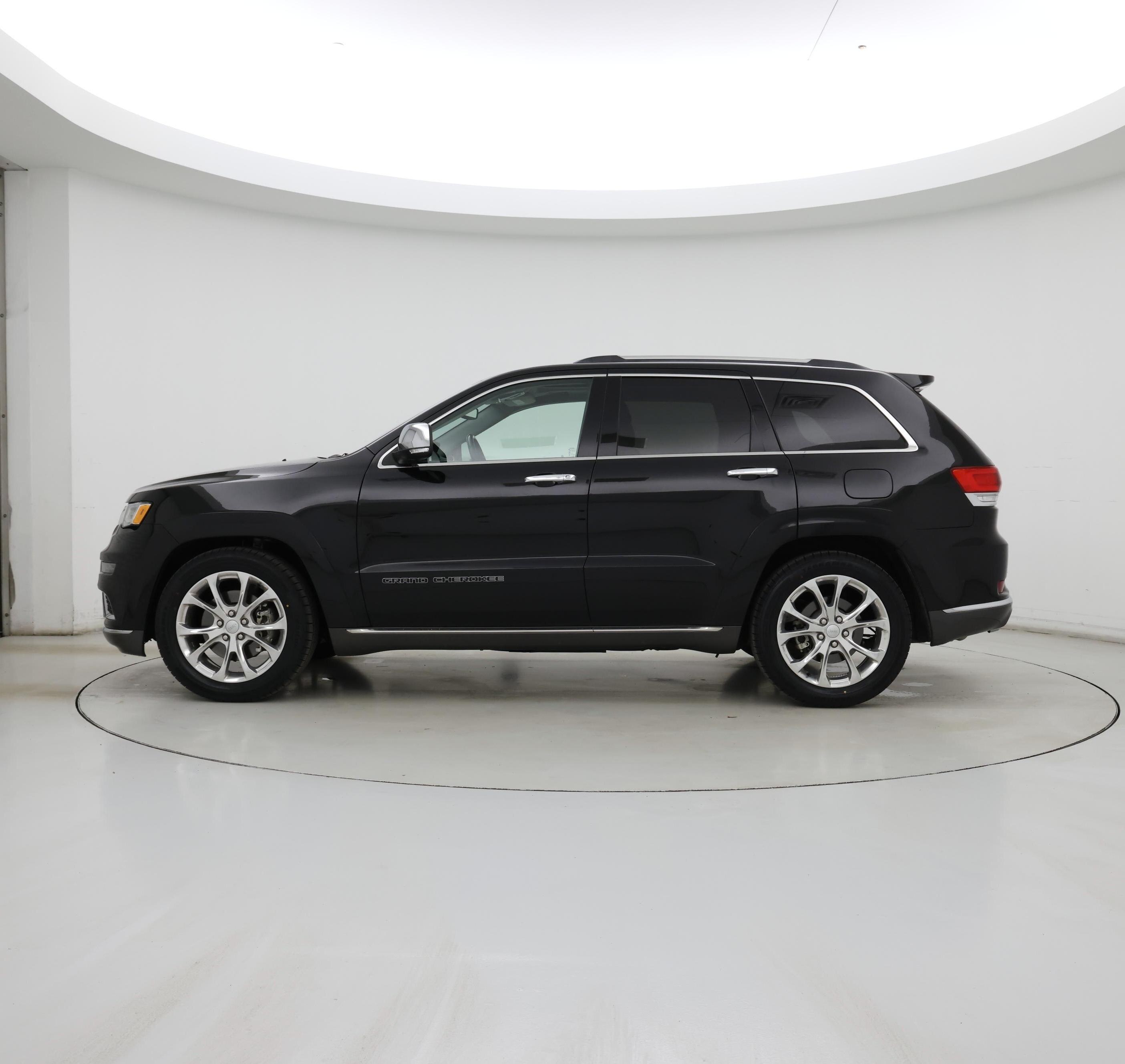 Thumbnail: 2021 Jeep Grand Cherokee - 3