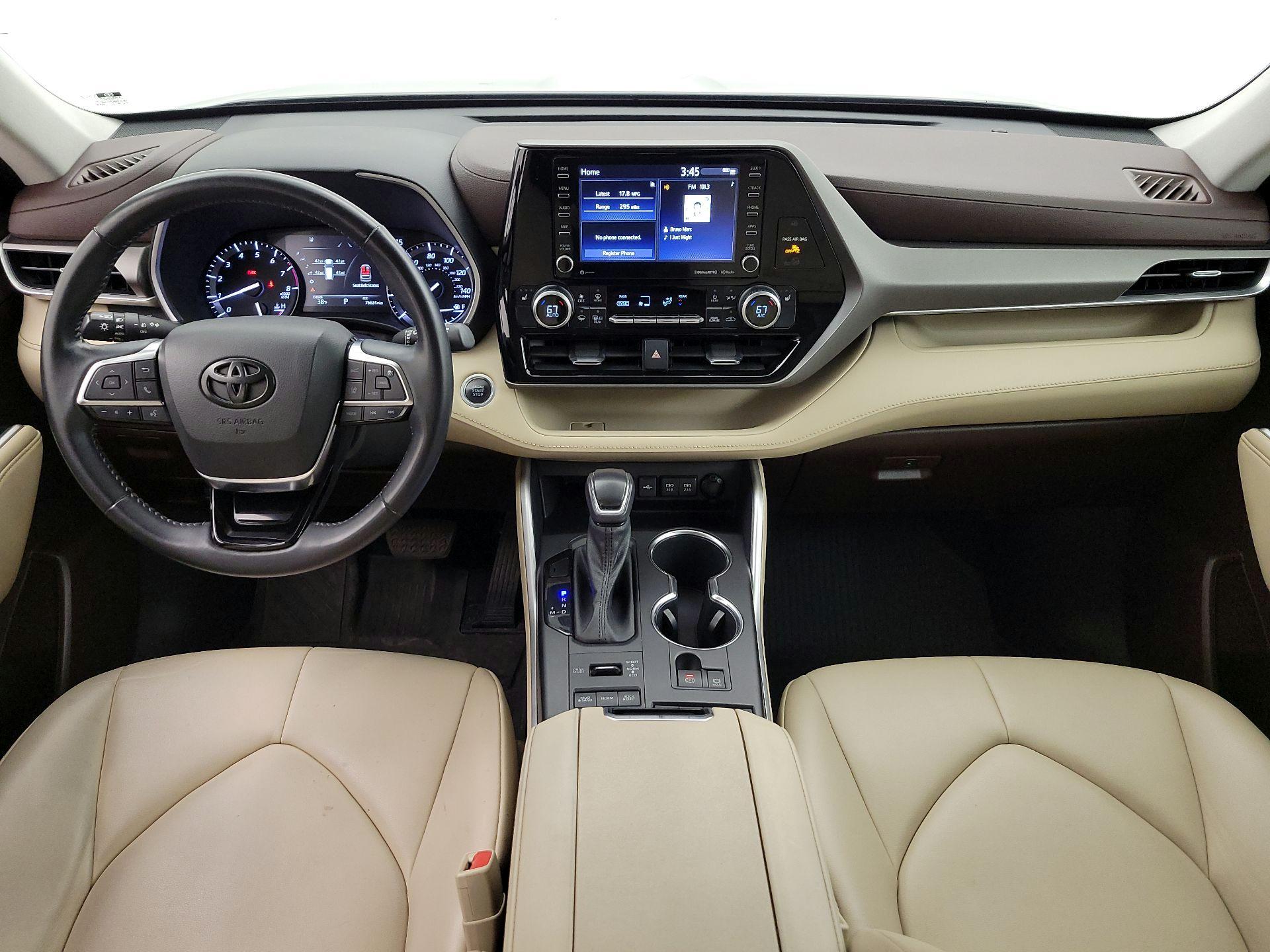 Thumbnail: 2021 Toyota Highlander - 9