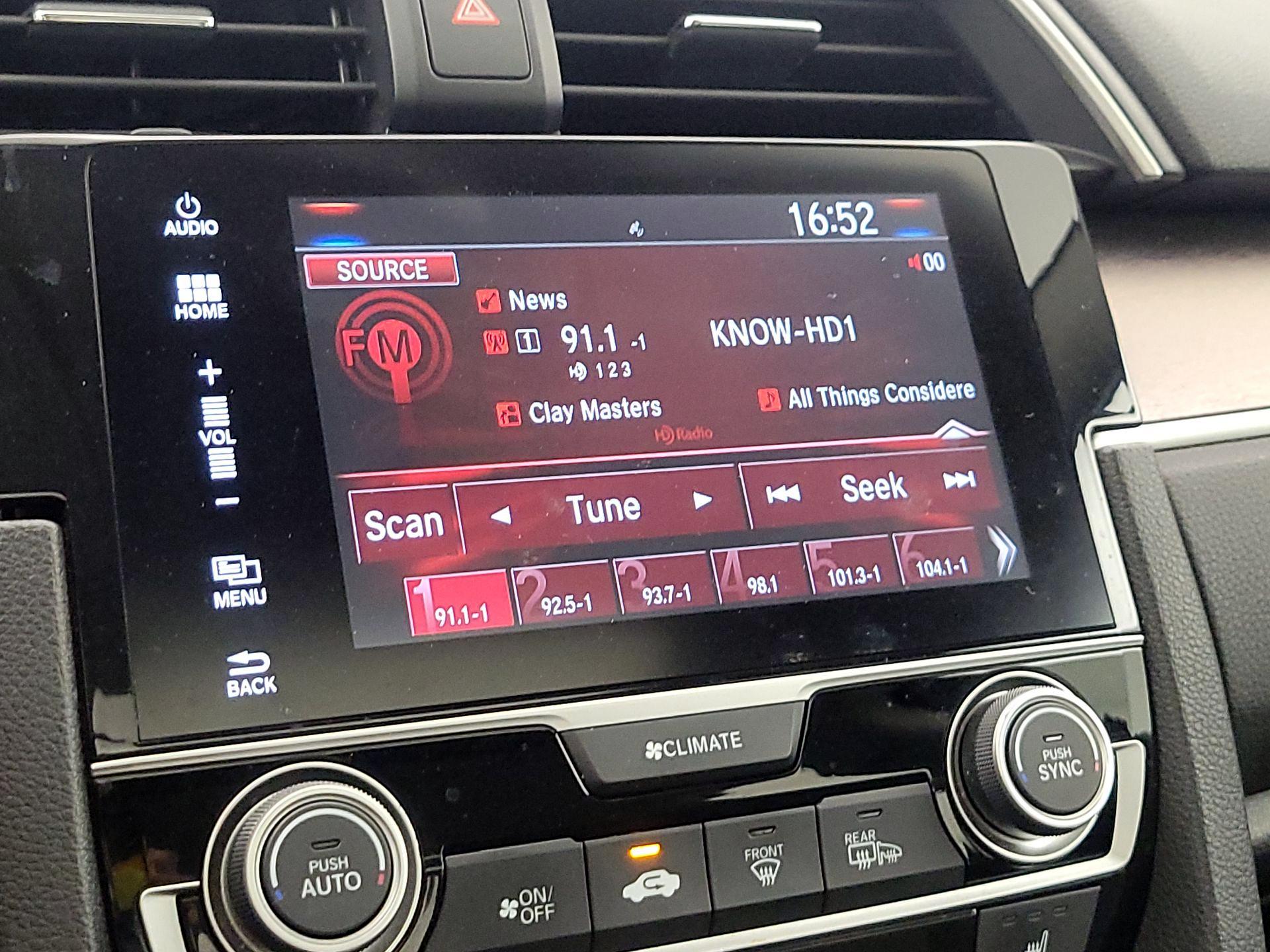 Thumbnail: 2017 Honda Civic - 15