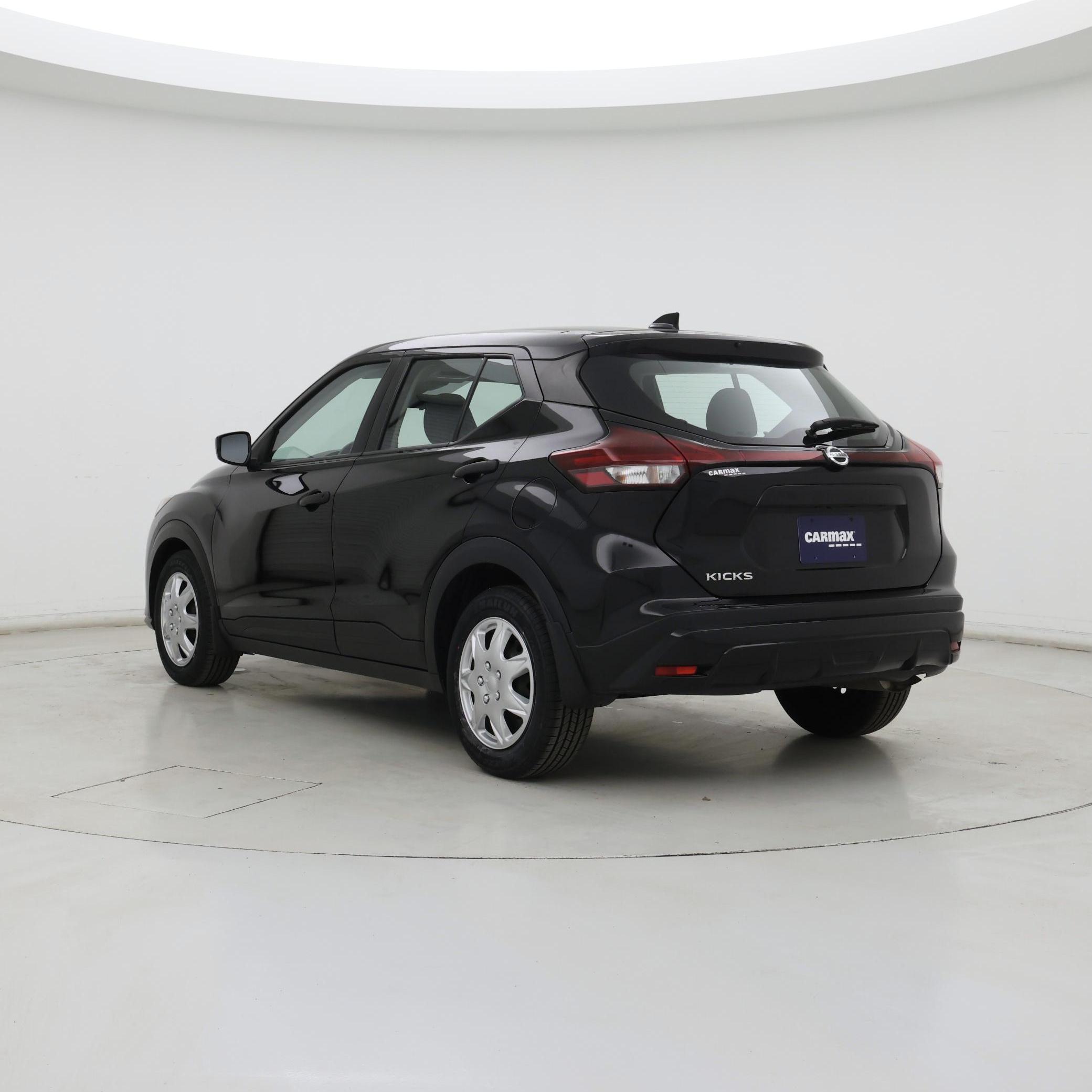 Thumbnail: 2021 Nissan Kicks - 2