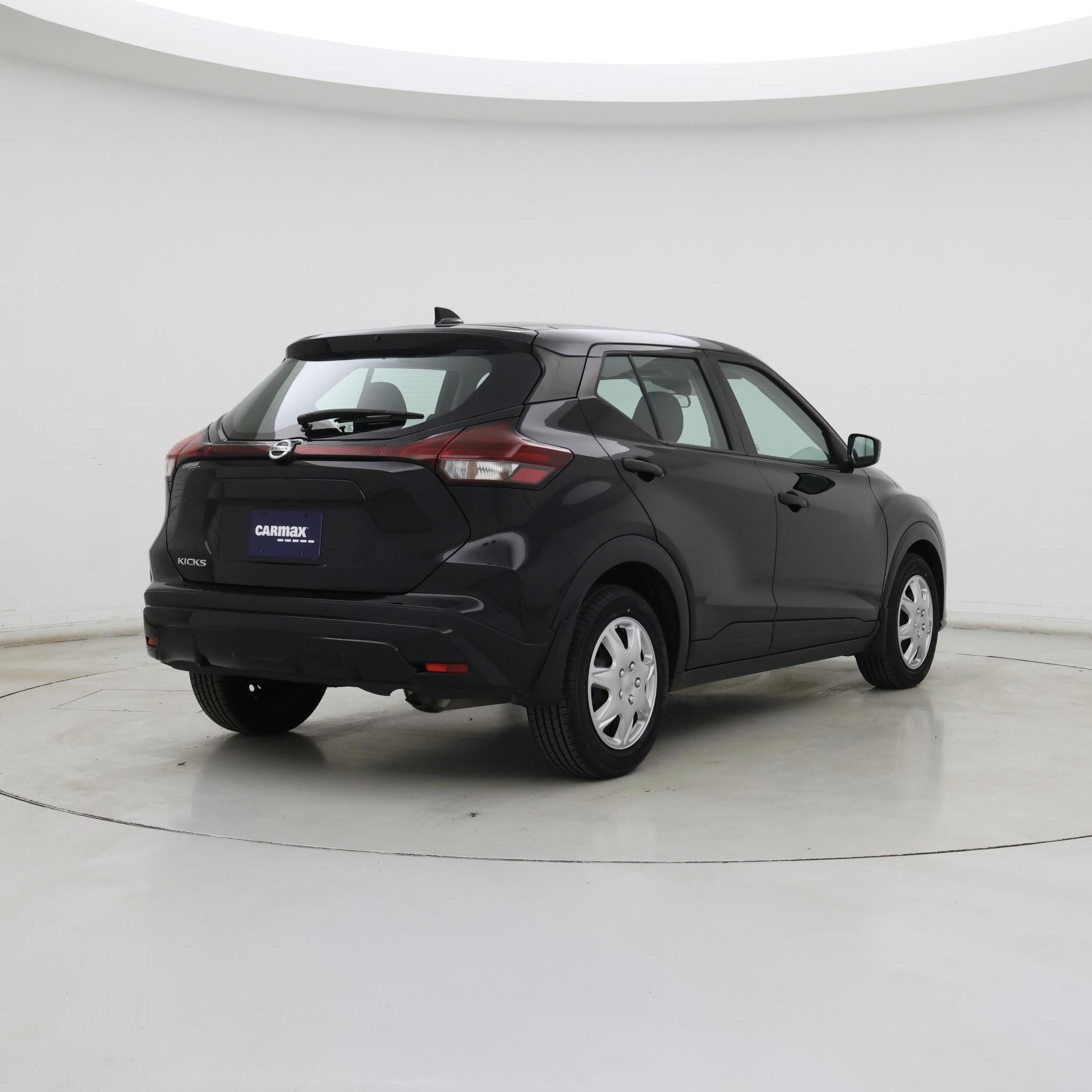Thumbnail: 2021 Nissan Kicks - 8