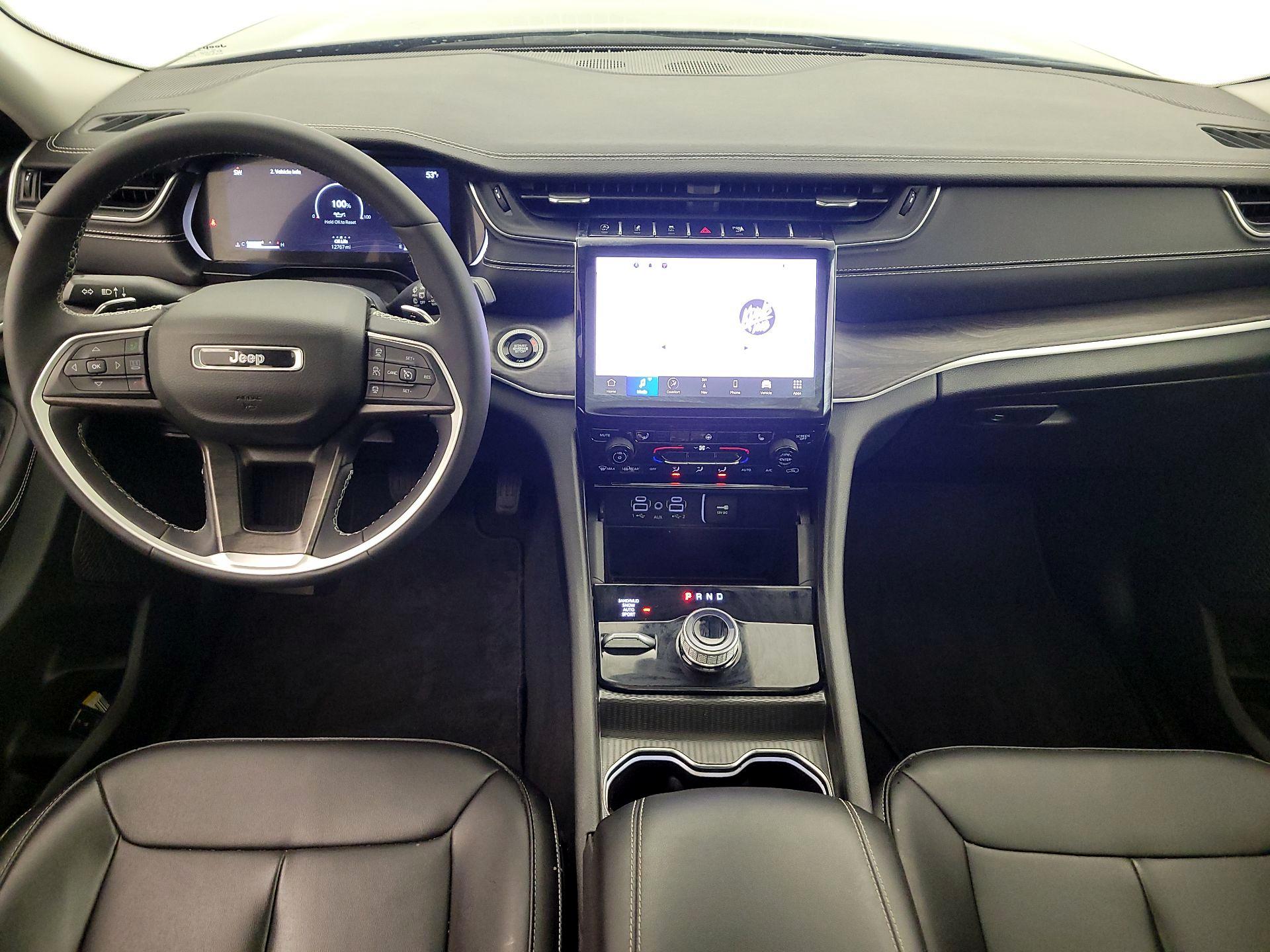 Thumbnail: 2024 Jeep Grand Cherokee - 9