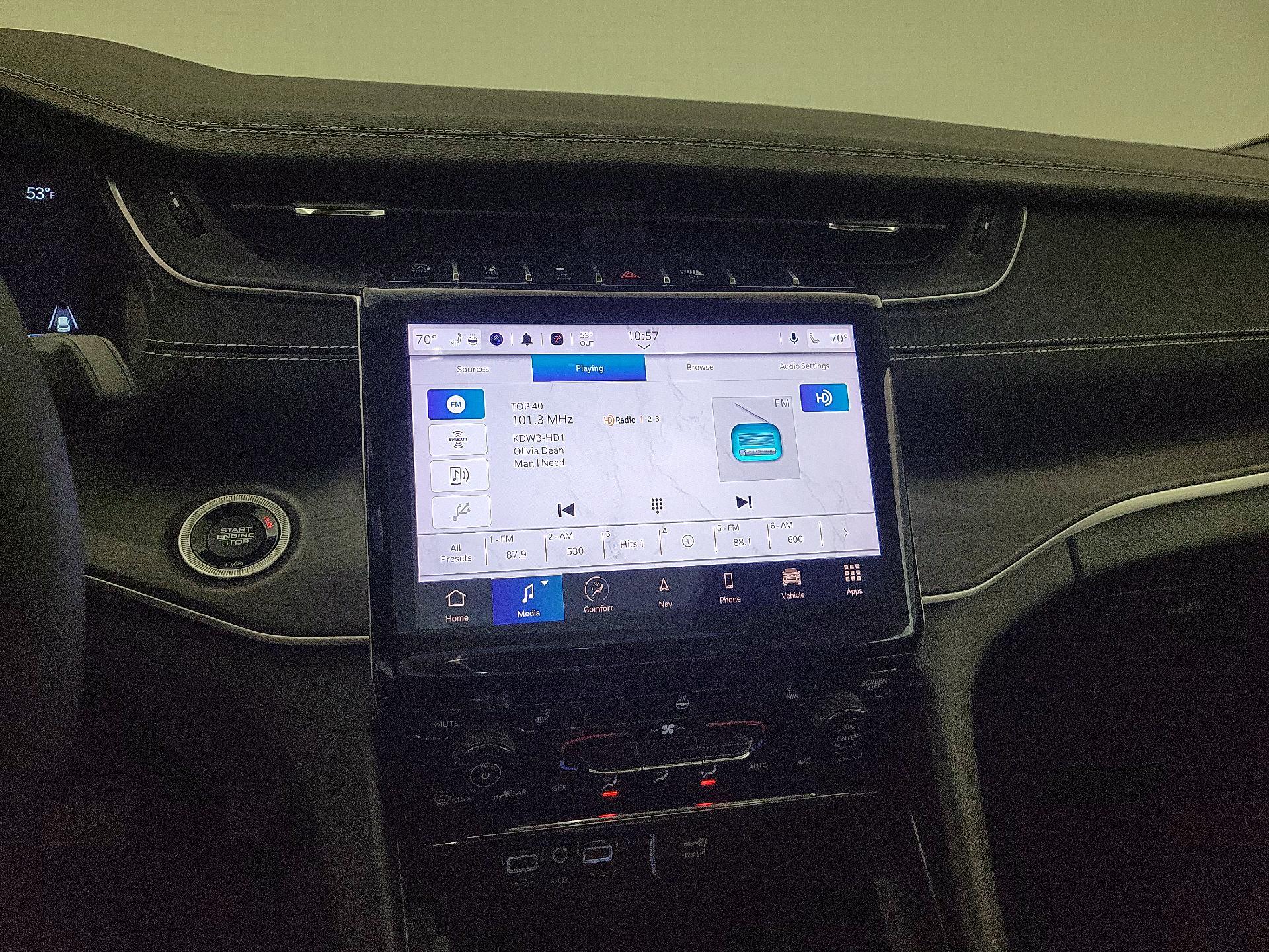 Thumbnail: 2024 Jeep Grand Cherokee - 16