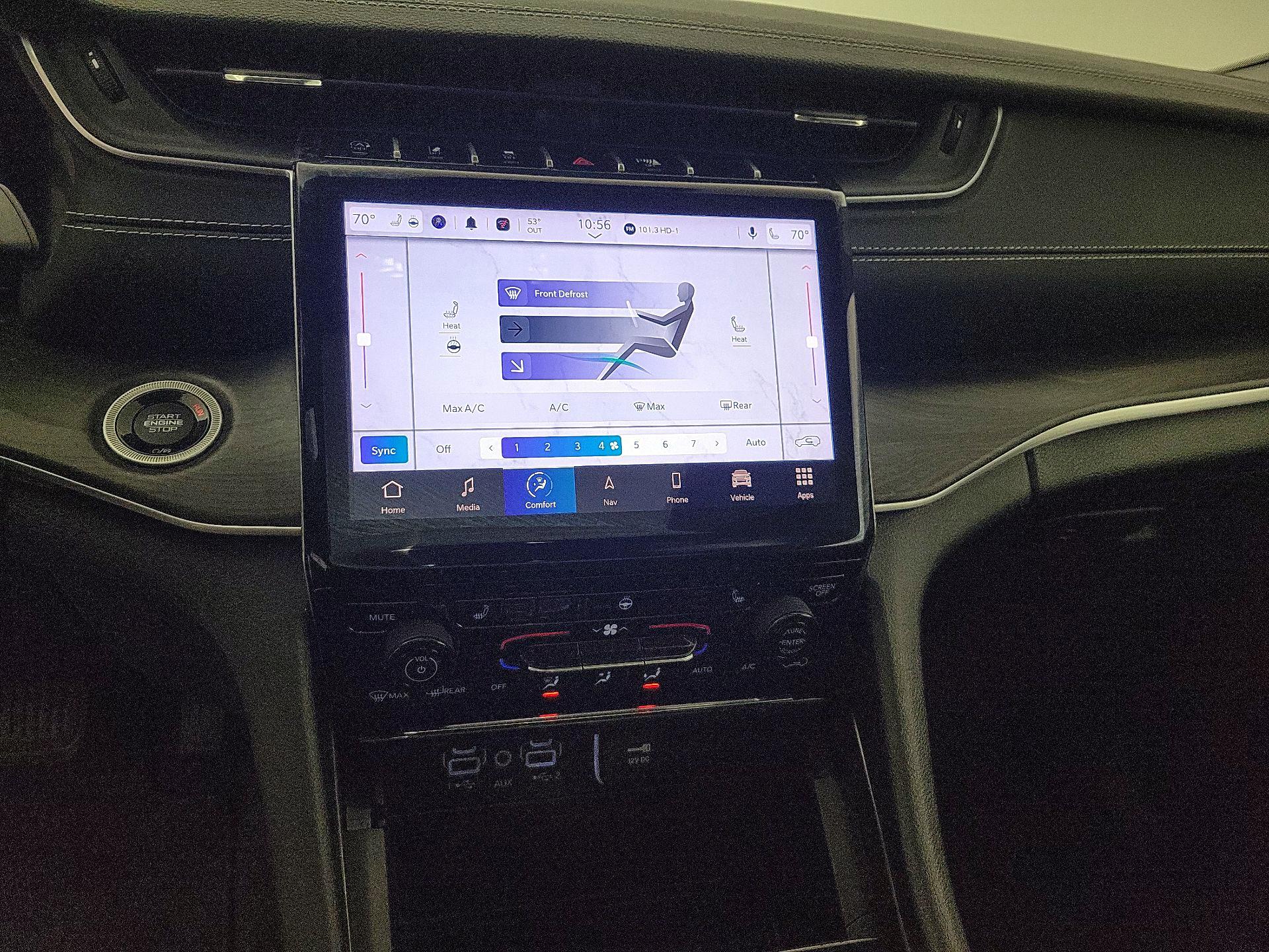 Thumbnail: 2024 Jeep Grand Cherokee - 17