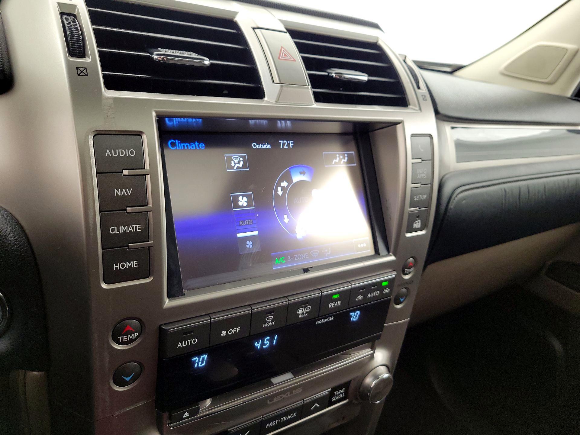 Thumbnail: 2021 Lexus GX - 17