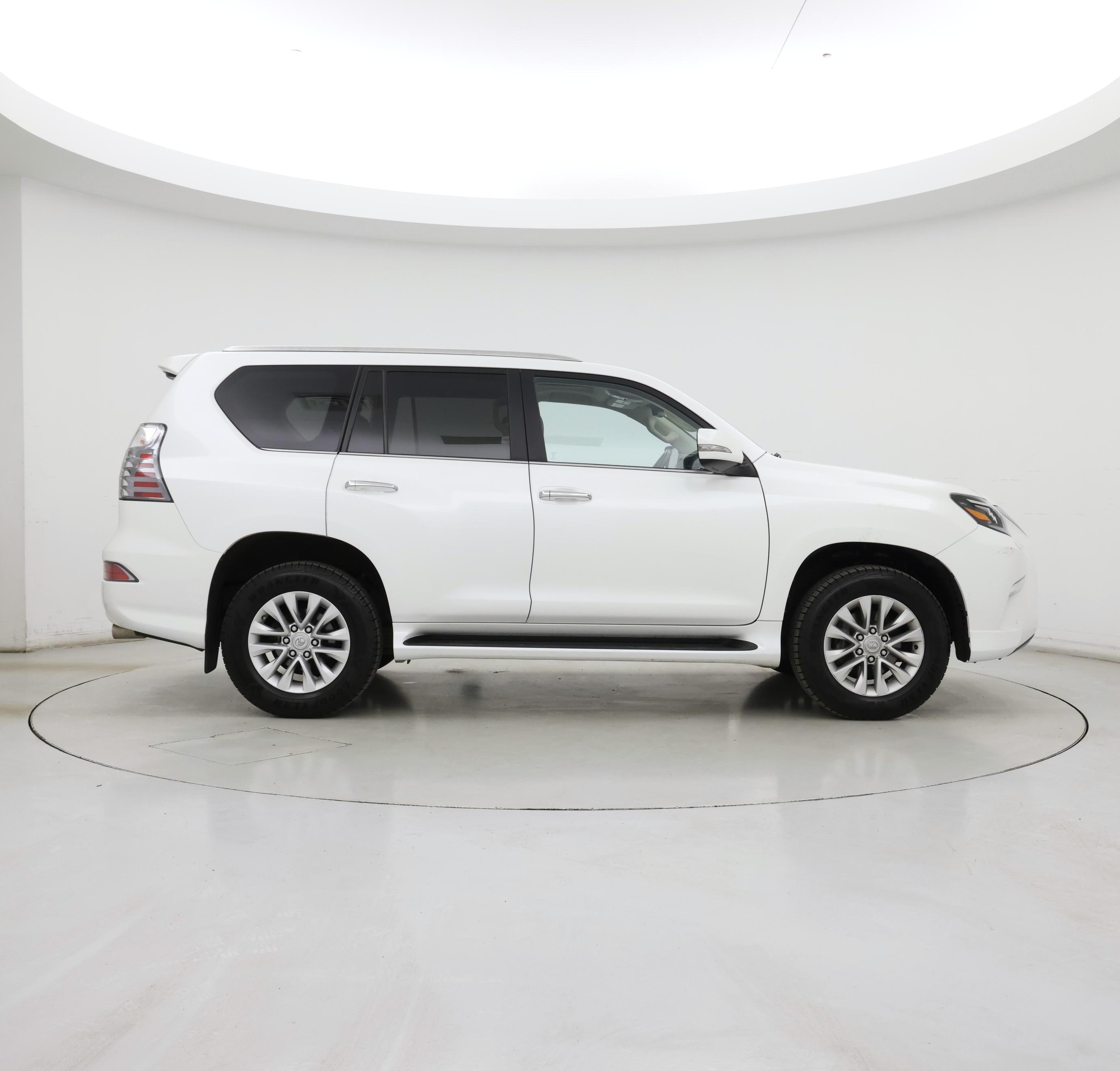 Thumbnail: 2021 Lexus GX - 7