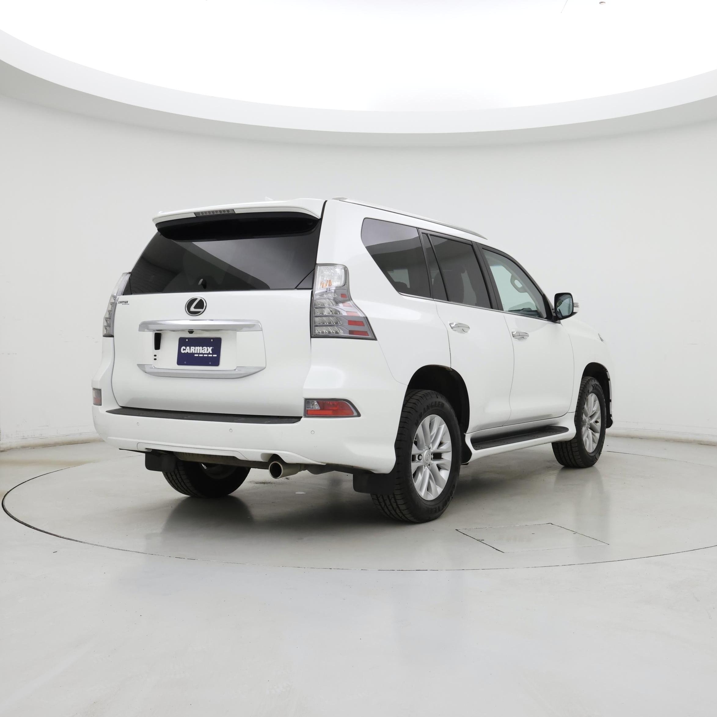 Thumbnail: 2021 Lexus GX - 8