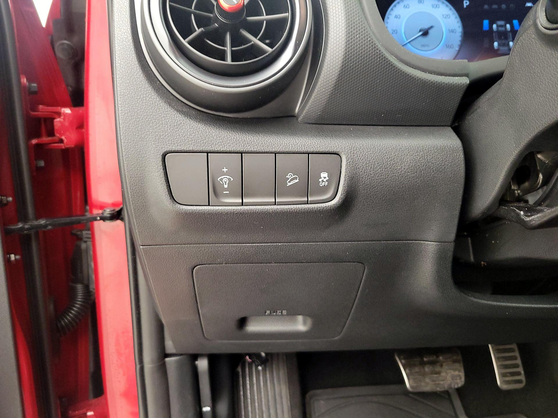 Thumbnail: 2022 Hyundai Kona - 13