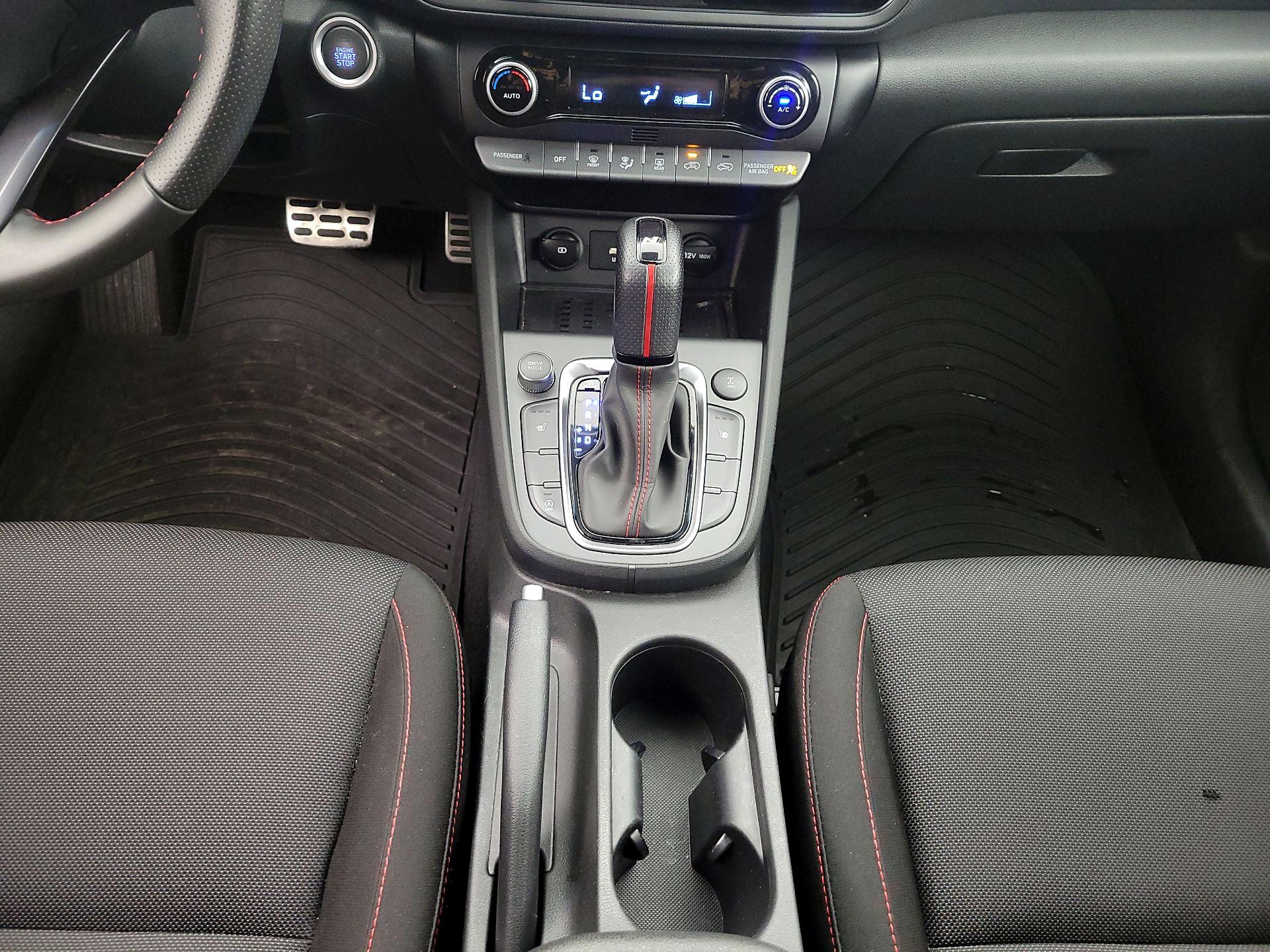 Thumbnail: 2022 Hyundai Kona - 17